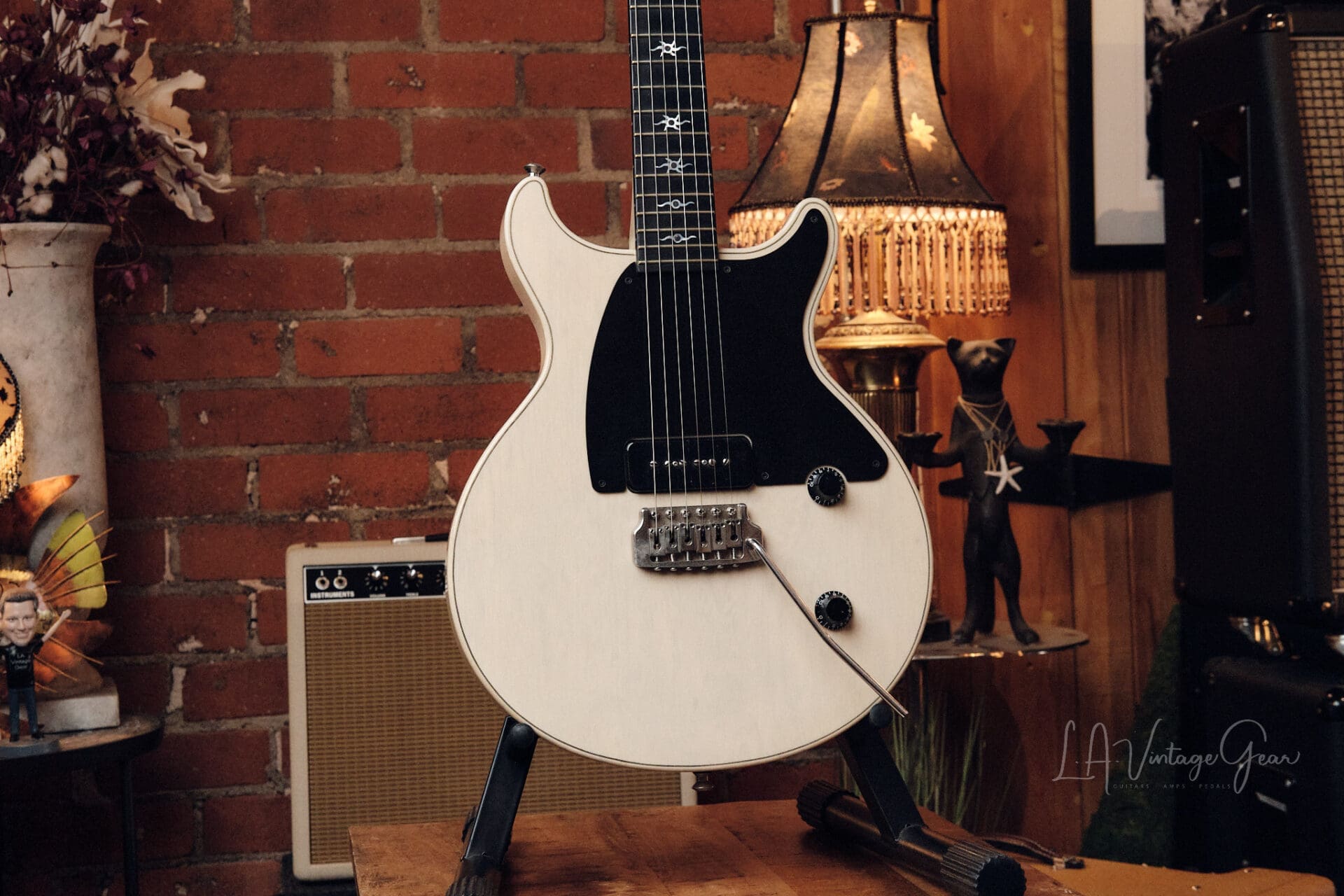 Thorn Custom Guitars Artisan Standard - Amazing Double Cut JR! - Image 3