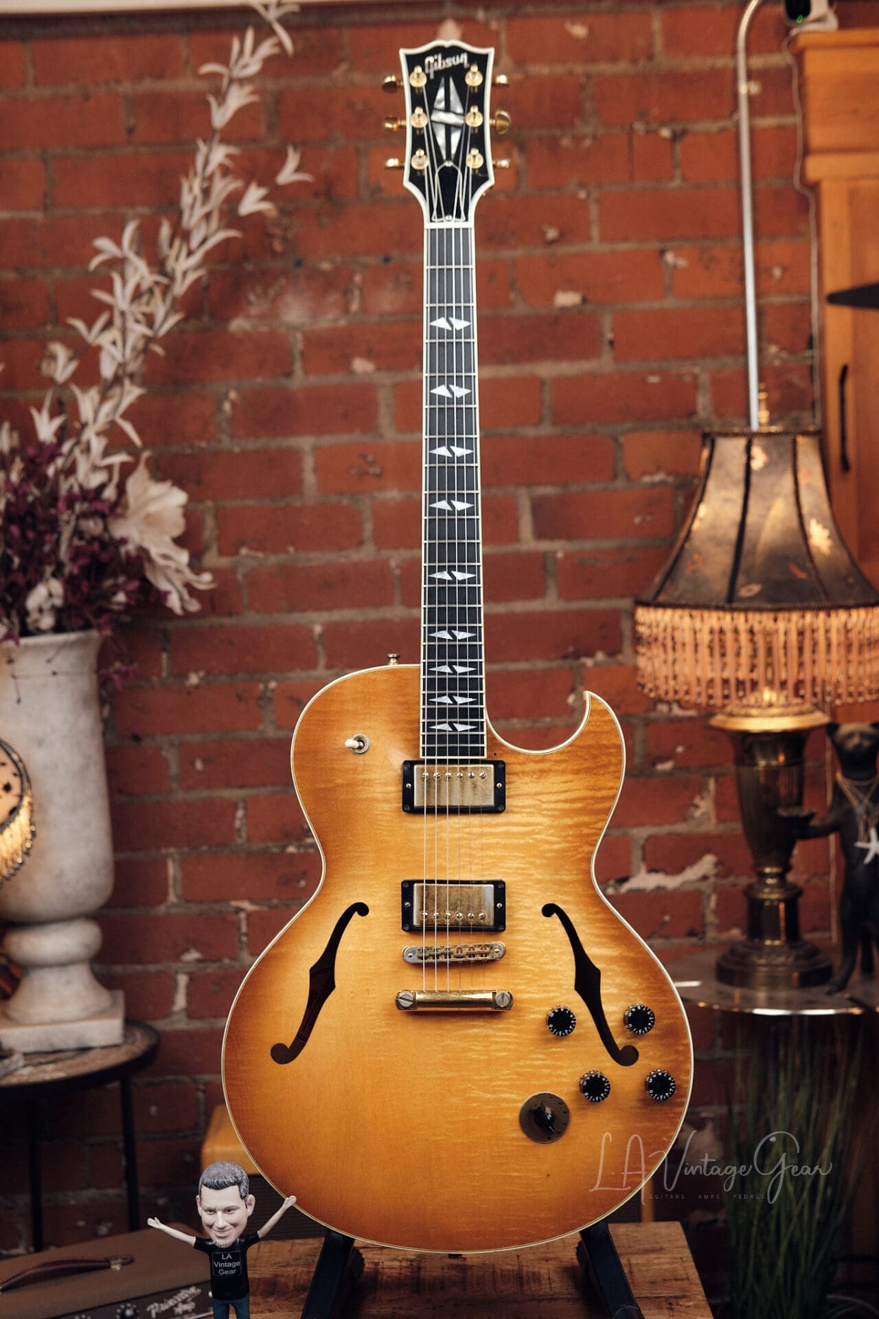Gibson ES 137 Custom - Great Single Cut Semi Hollow!