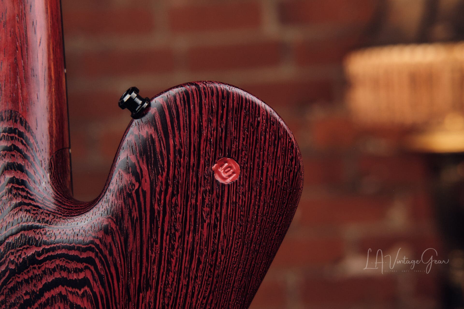 Le Fay Pangton 4 String - Great Headless Bass! - Image 10