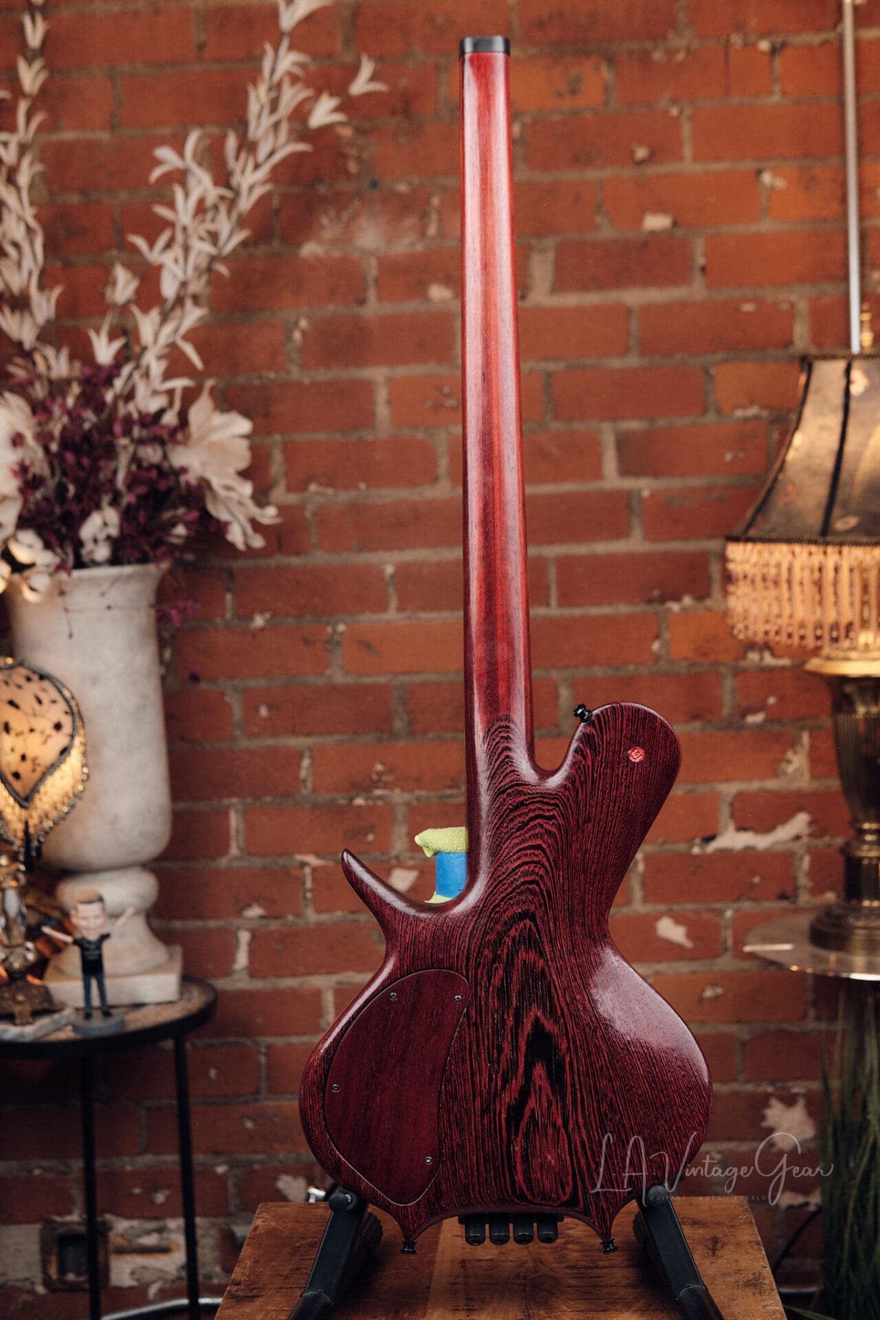 Le Fay Pangton 4 String - Great Headless Bass! - Image 8