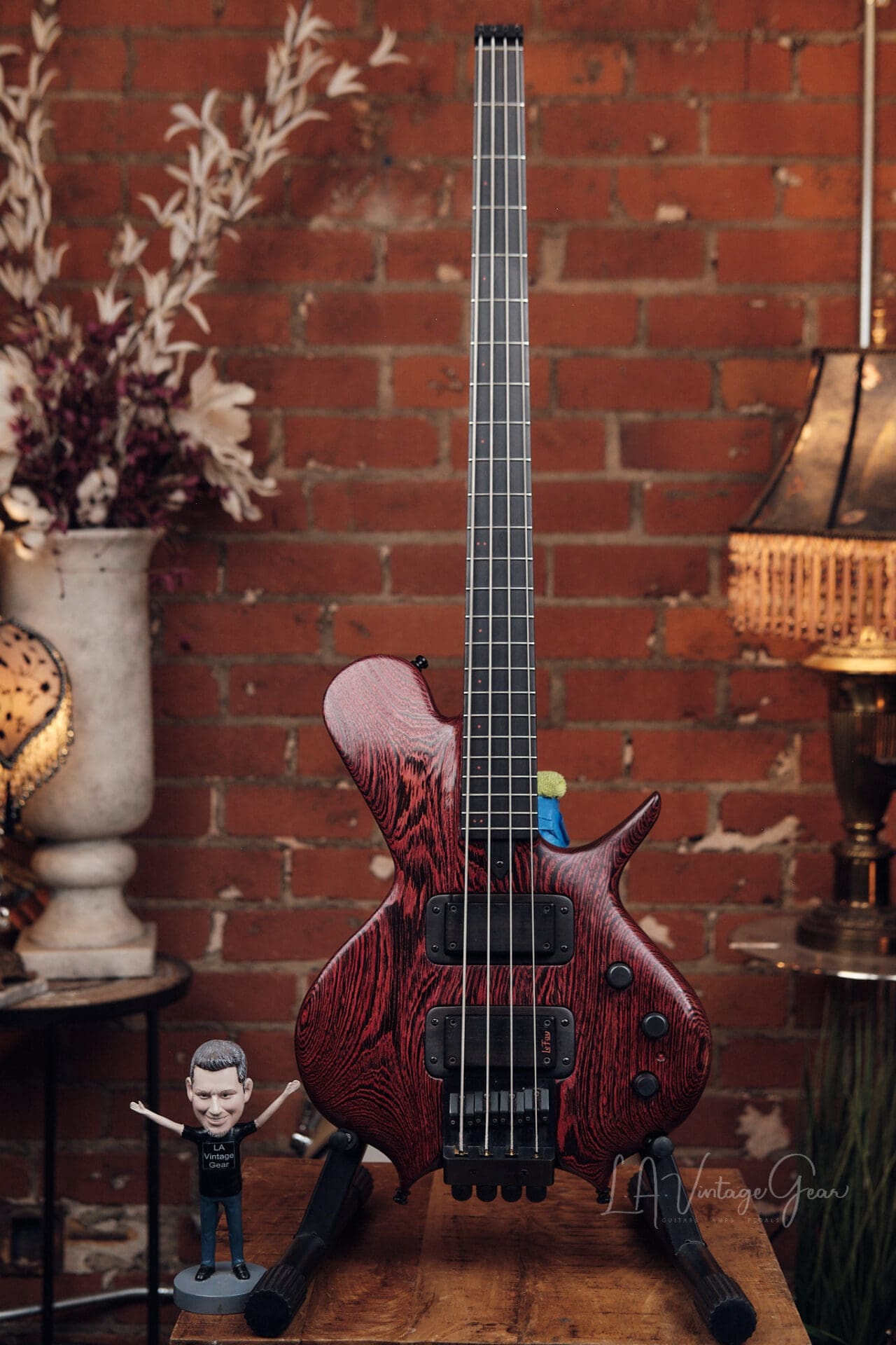 Le Fay Pangton 4 String - Great Headless Bass!