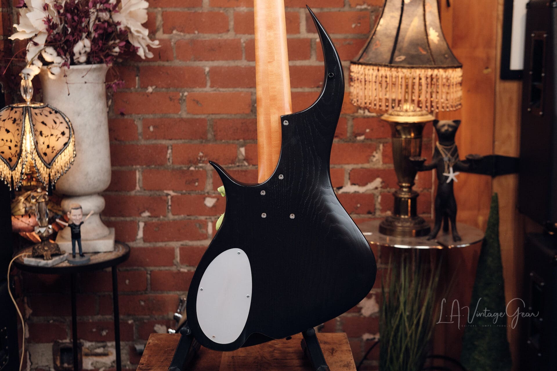 Le Fay Waran 5 String Bass - Awesome 5 String! - Image 12