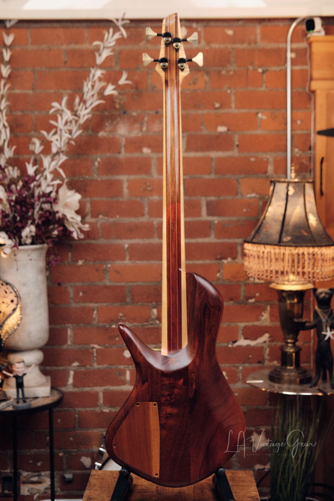 Benavente Single Cut Electric Bass – Beautiful Spalted Maple Top