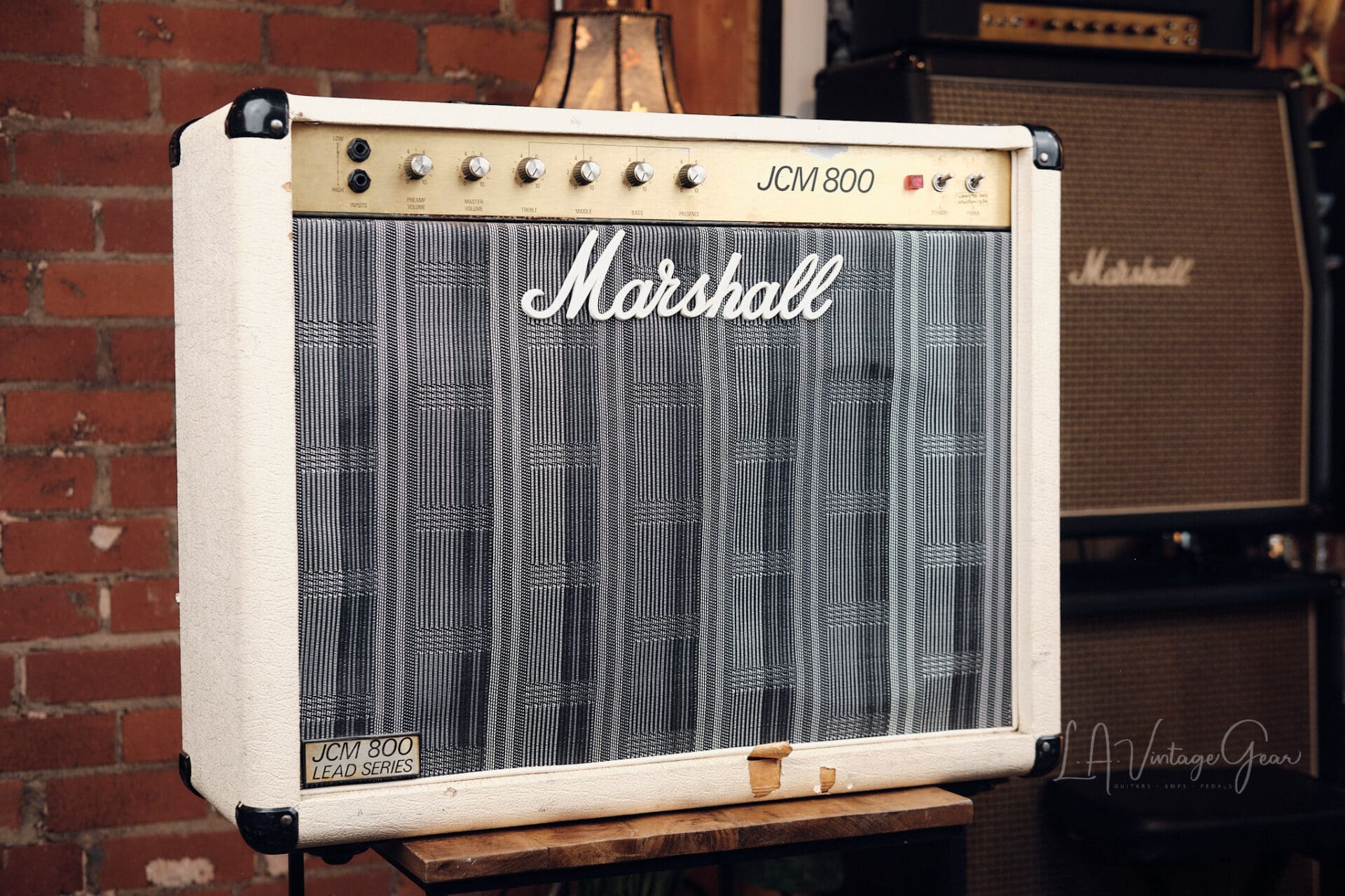 Marshall JCM 800 4104 50 Watt Lead 2×12 Combo Amp – White Tolex