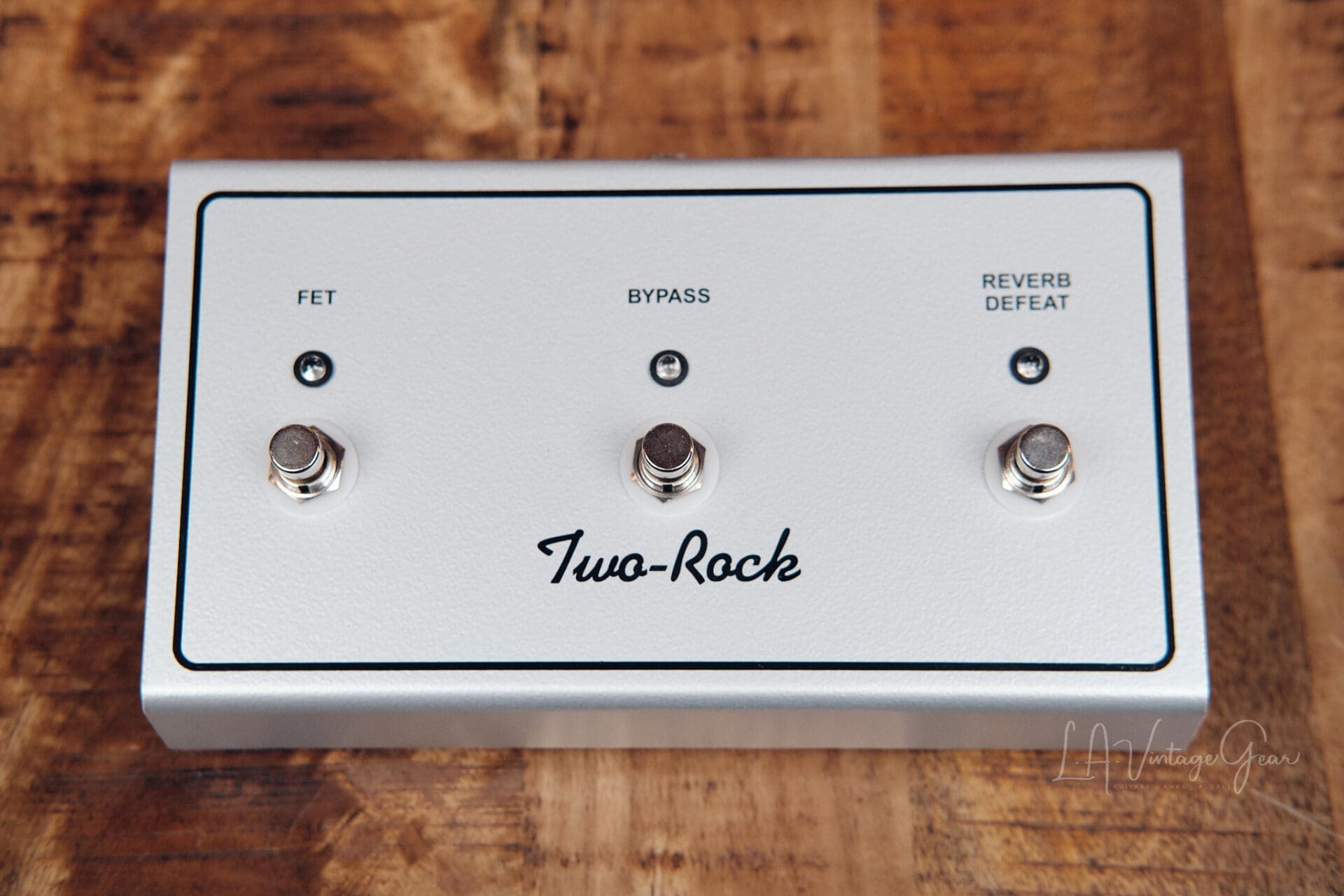 Two Rock Classic Reverb Signature 100W Head and 4x10 Cab - British Racing Green Tolex! - Image 14