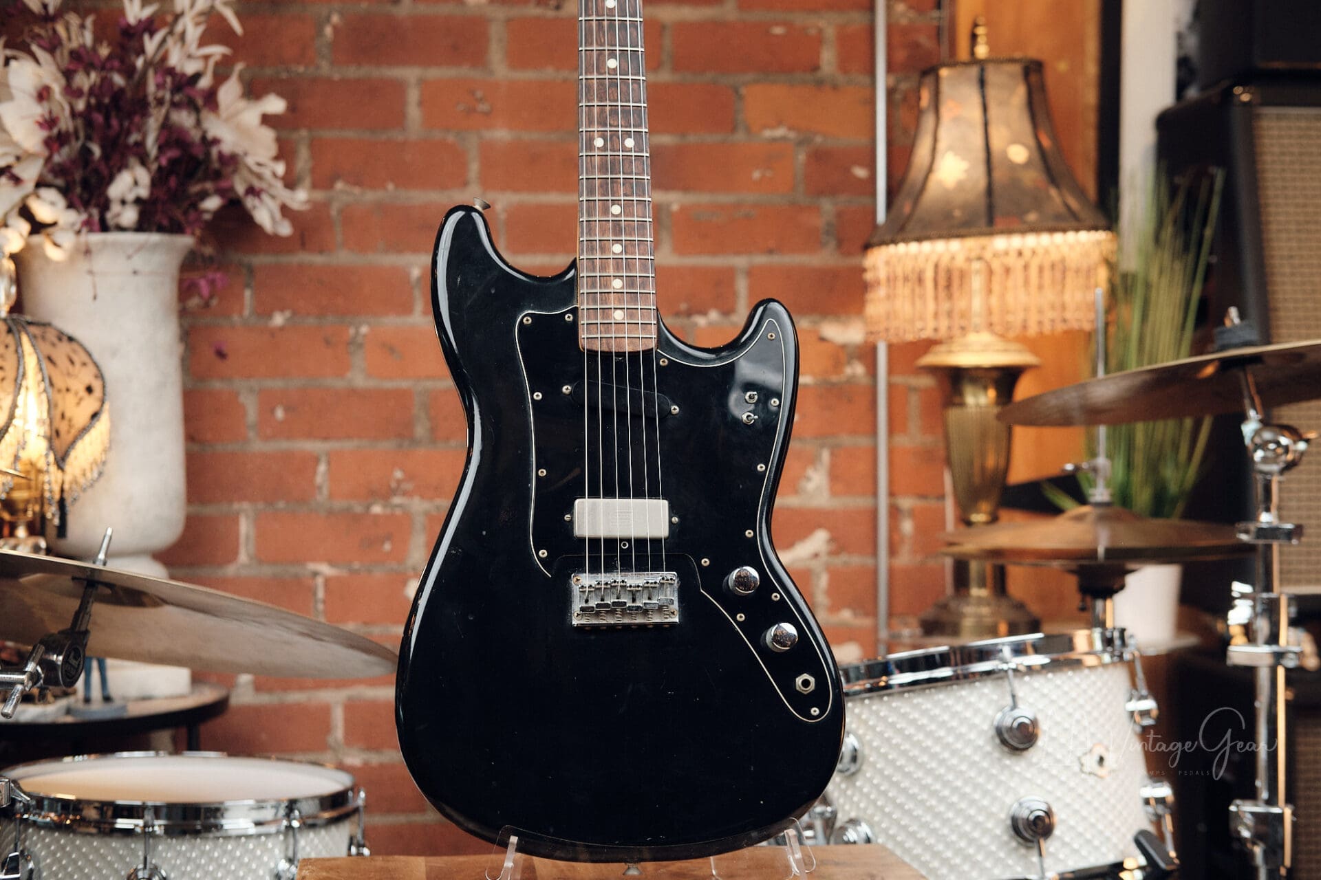 1978 Fender Musicmaster Short Scale Guitar - Great Player Grade Fender! - Image 3