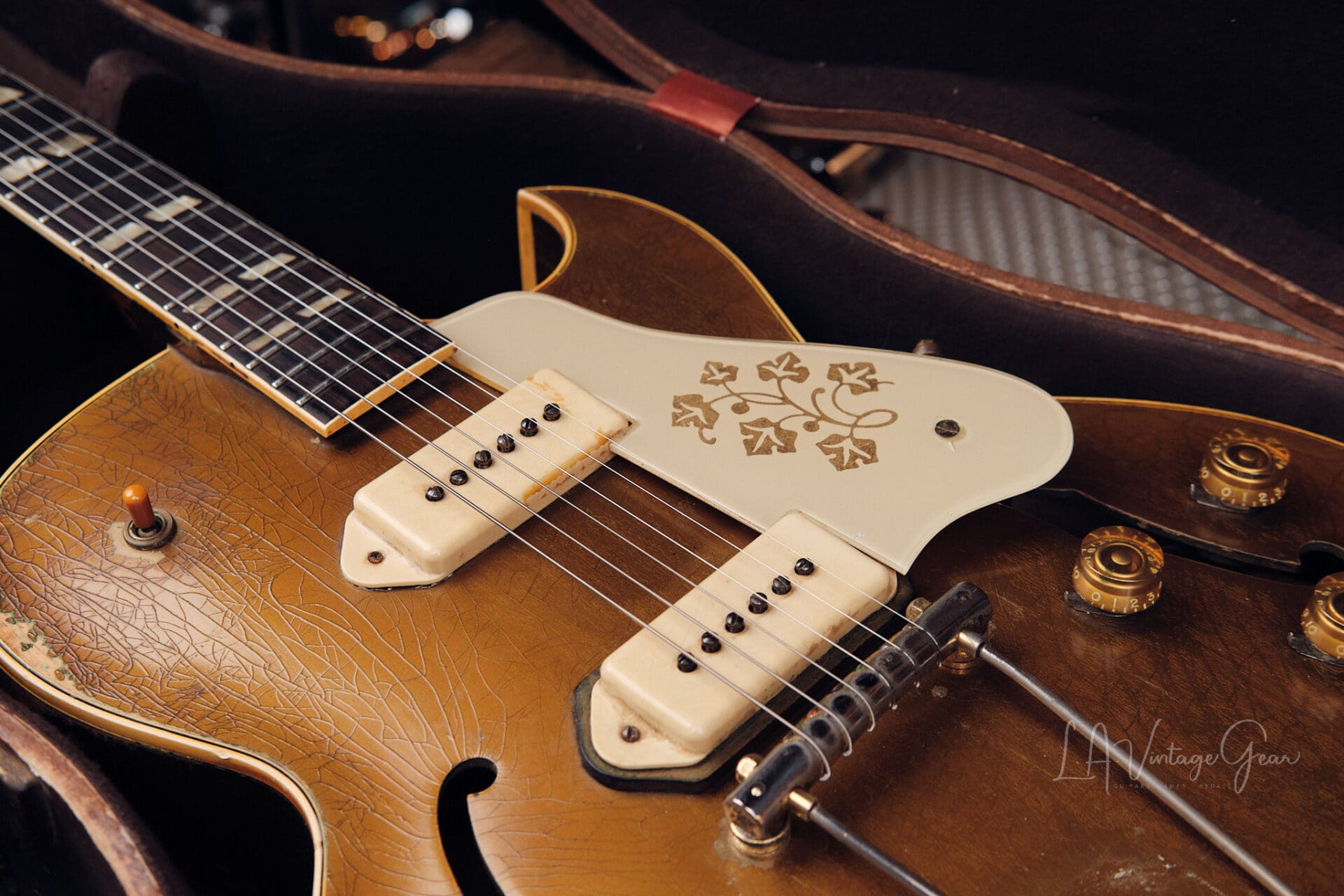1954 Gibson ES-295 Gold Hollowbody – Original P-90s, Lifton Case