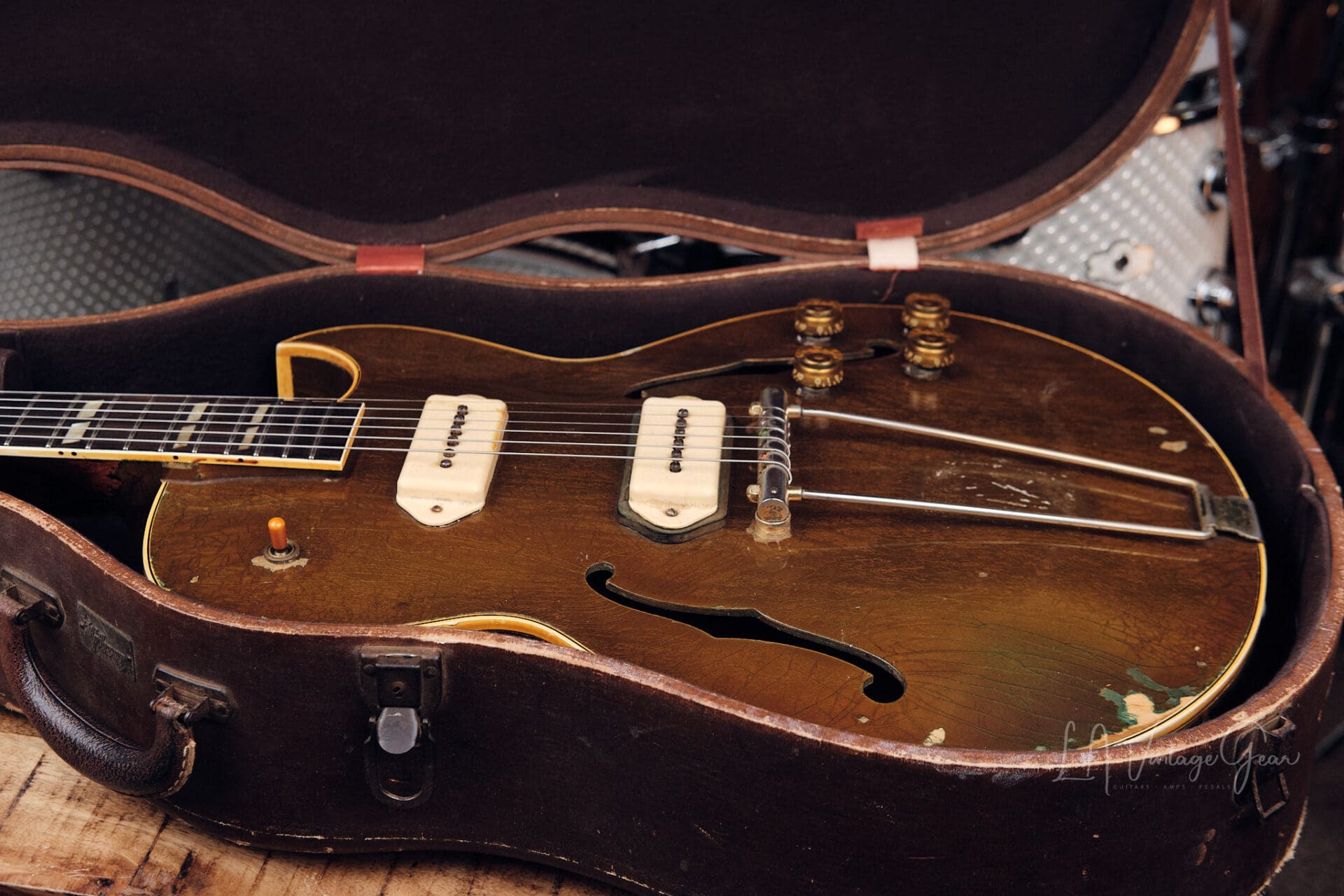 1954 Gibson ES-295 Gold Hollowbody – Original P-90s, Lifton Case