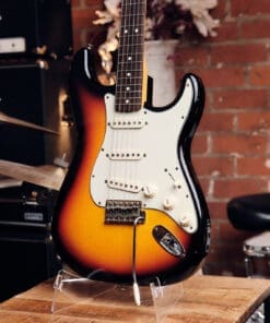 2022 Fender Custom Shop 1963 Stratocaster Journeyman Relic - 3 Tone Sunburst - Image 4