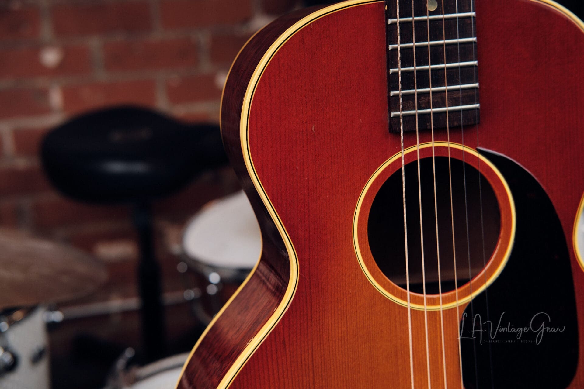 1966 Gibson B-25 3/4 Acoustic Guitar – Sunburst w/ Original Chipboard Case - Image 5