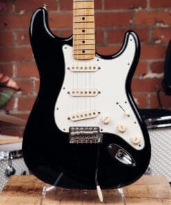 Alternative view of 2015 Fender Jimi Hendrix Stratocaster – Great Affordable Strat!
