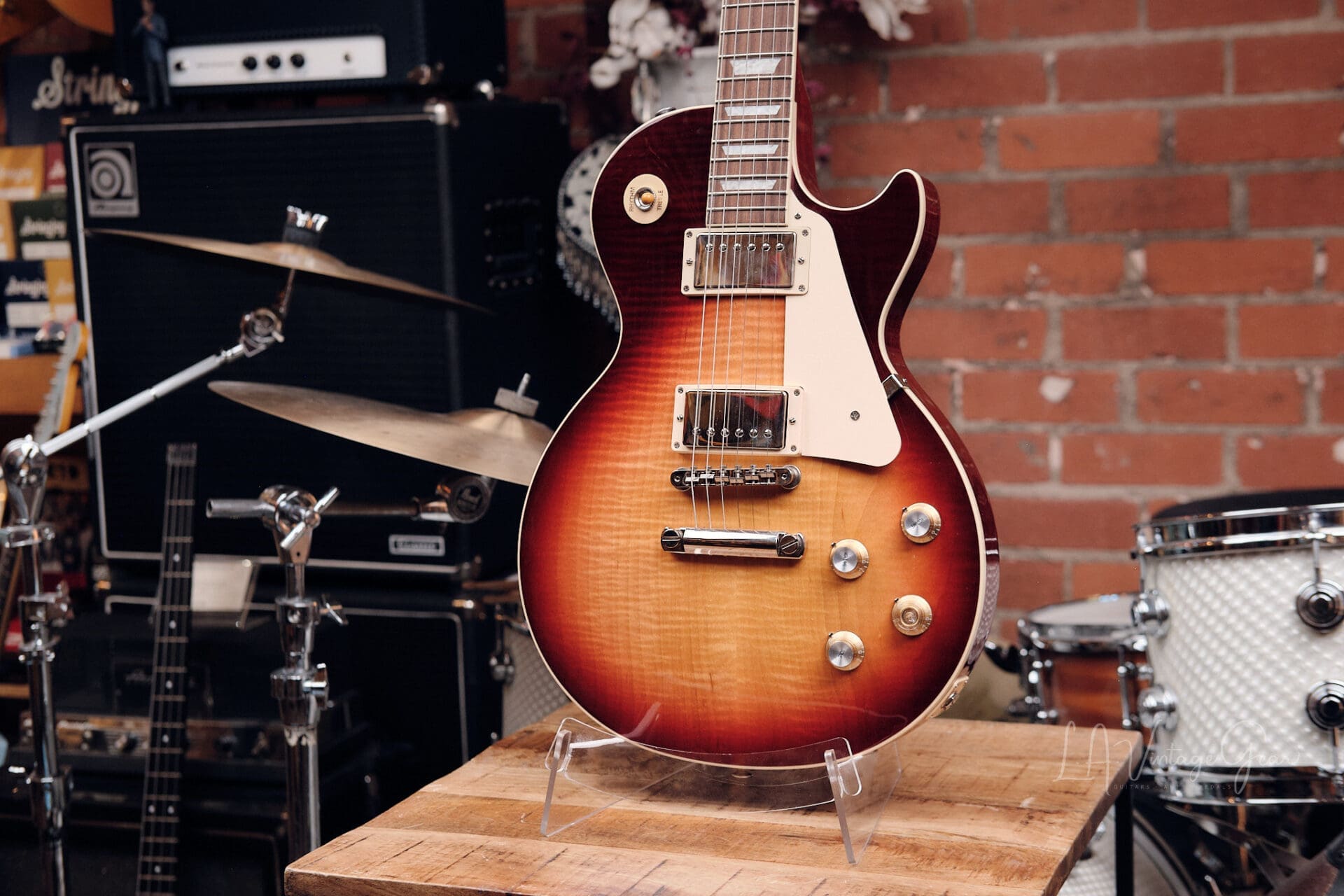 2025 Gibson Les Paul Standard ’60s – With OHSC - Image 4