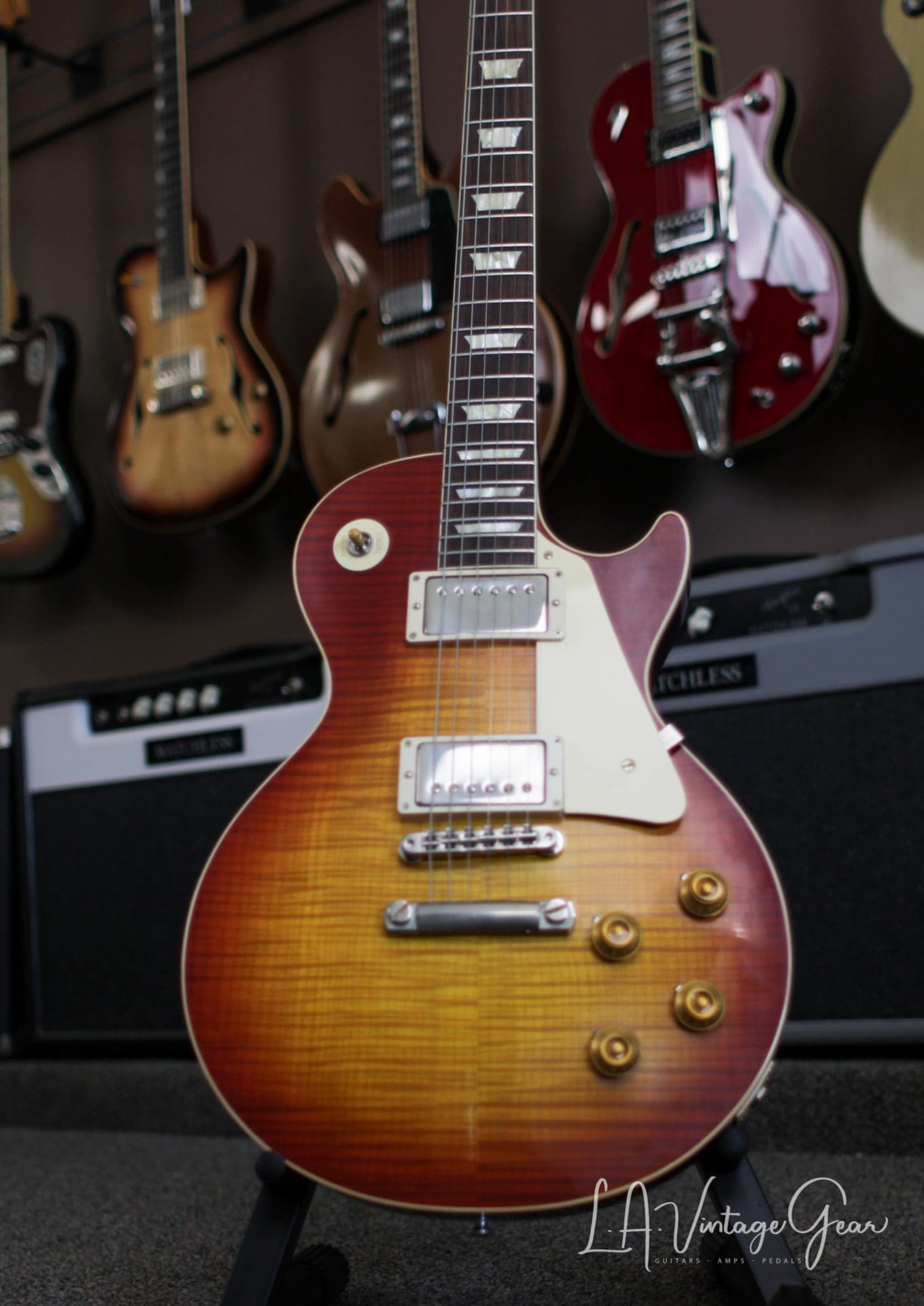 Gibson Les Paul R9 - 60th Anniversary in a Cherry Burst & Flame Maple VOS Finish (2019) - Image 6