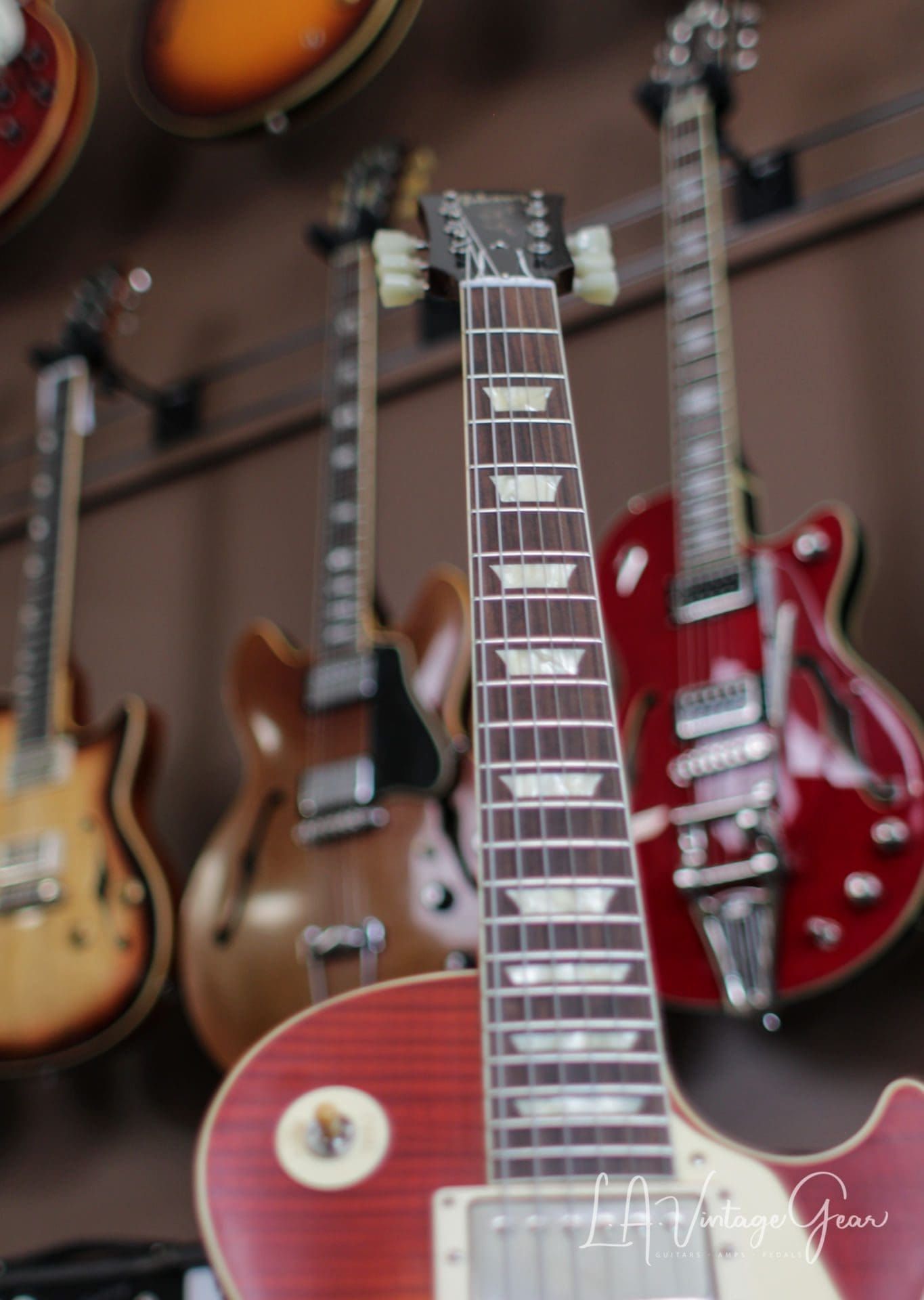 Gibson Les Paul R9 - 60th Anniversary in a Cherry Burst & Flame Maple VOS Finish (2019) - Image 8