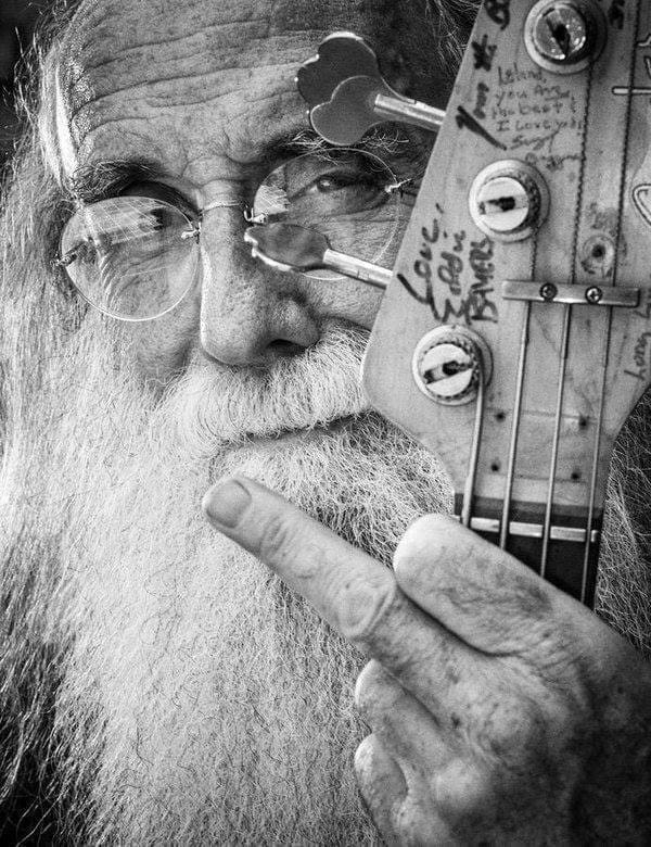 Everybody Loves Me Book - Signed - By Leland Sklar - Now In Stock!! - Image 2
