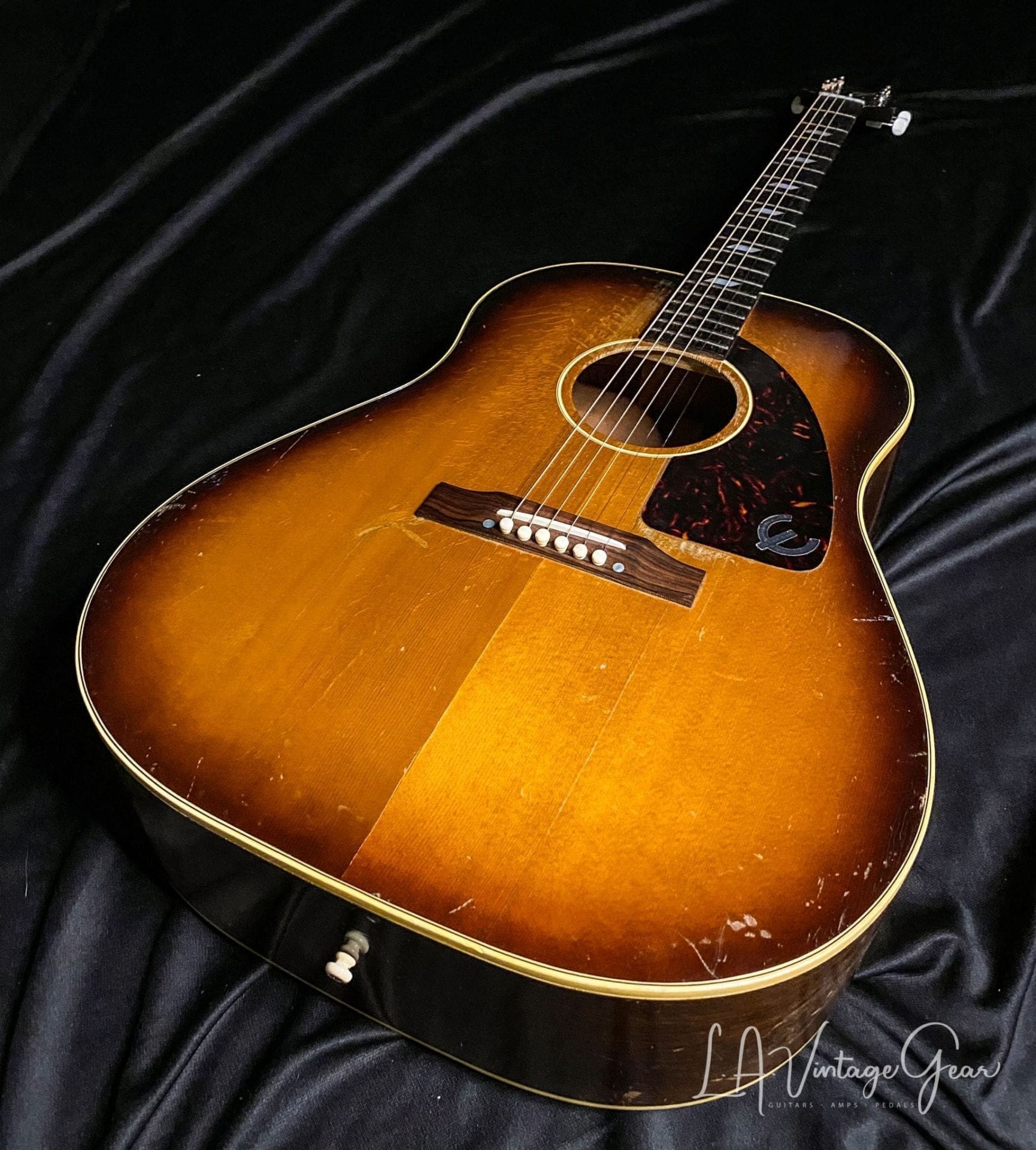 Epiphone Texan FT79 Acoustic Guitar -1962 Tobacco Sunburst