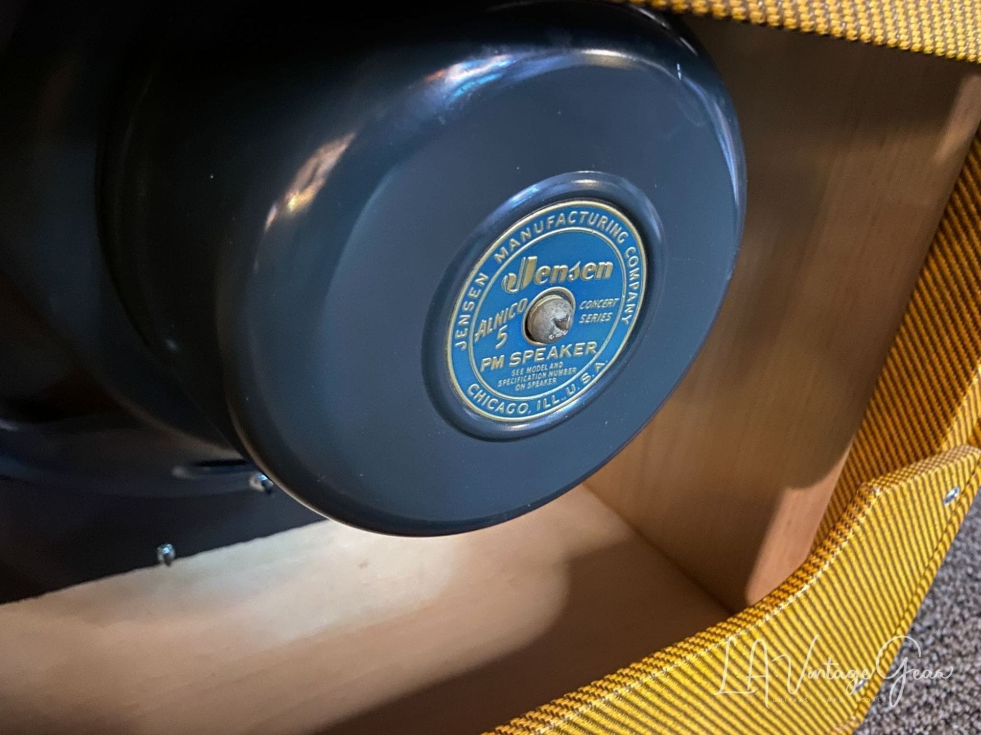 Fender 1957 Pro Tweed 5E5-A Amplifier with 1x15" Jensen Alnico Speaker & Kerry Wright Built Cab - Image 7