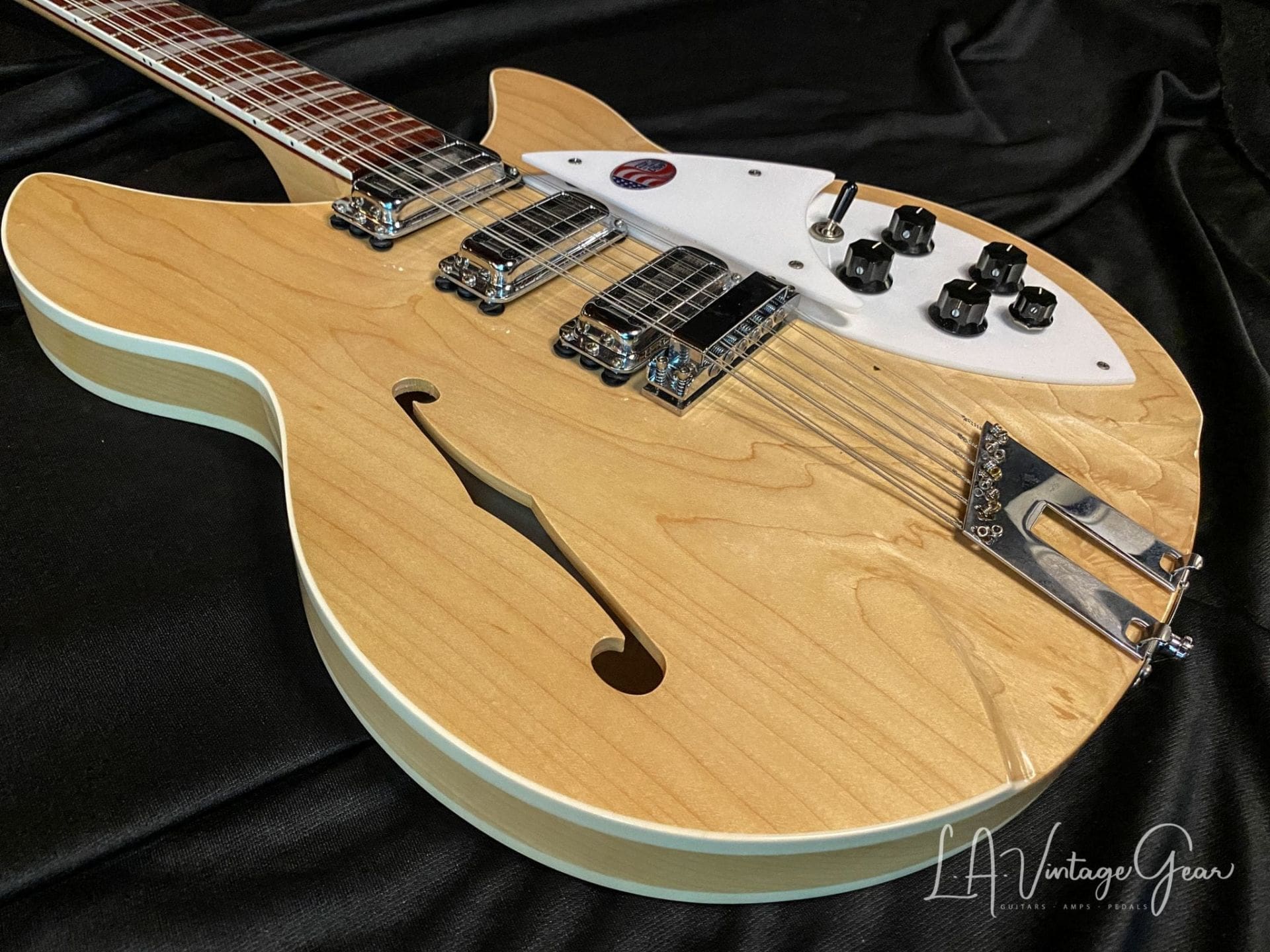 Rickenbacker 1993 Plus - 'Maple Glo' 12 String Electric Guitar - Image 4