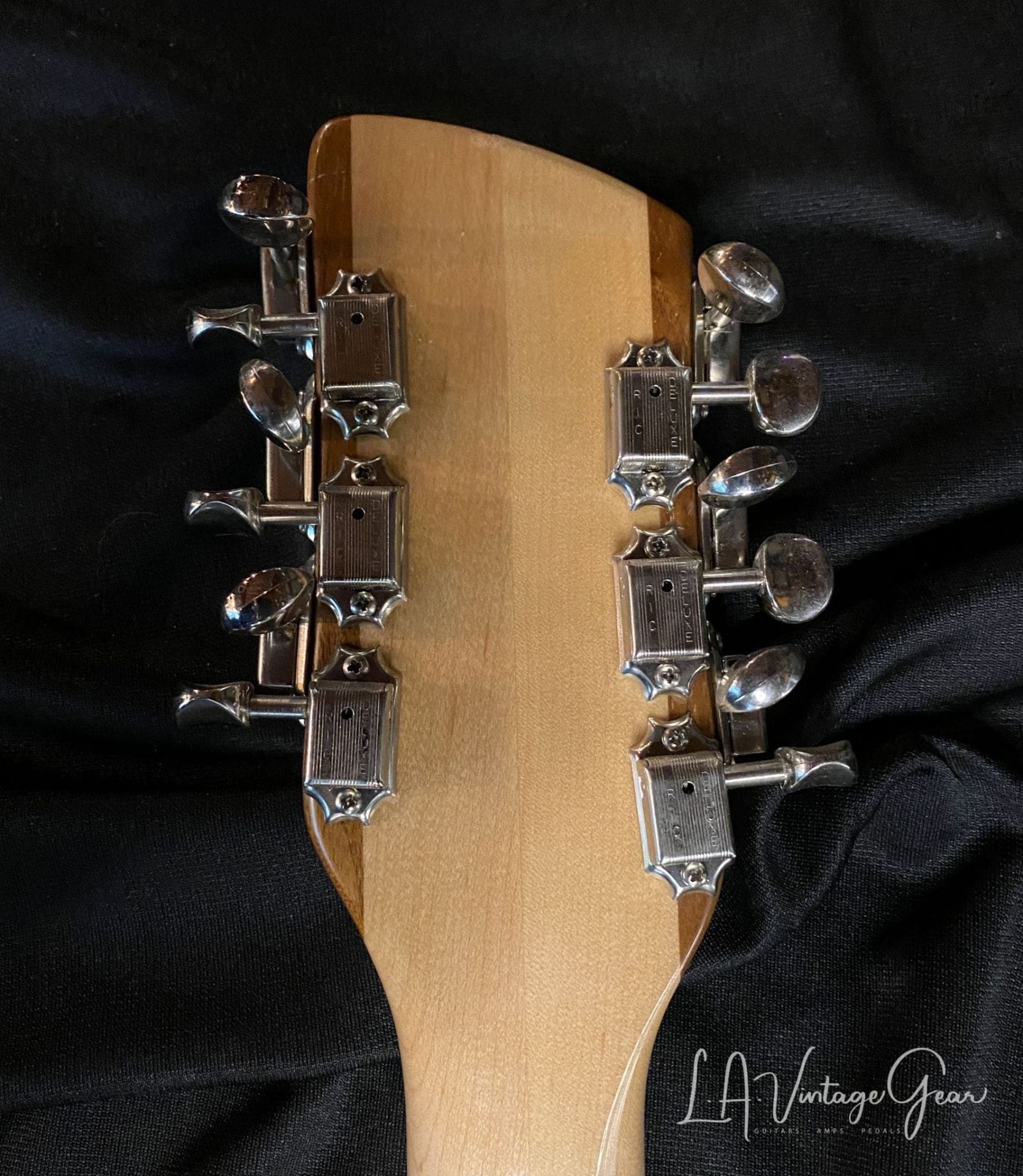 Rickenbacker 1993 Plus - 'Maple Glo' 12 String Electric Guitar - Image 17