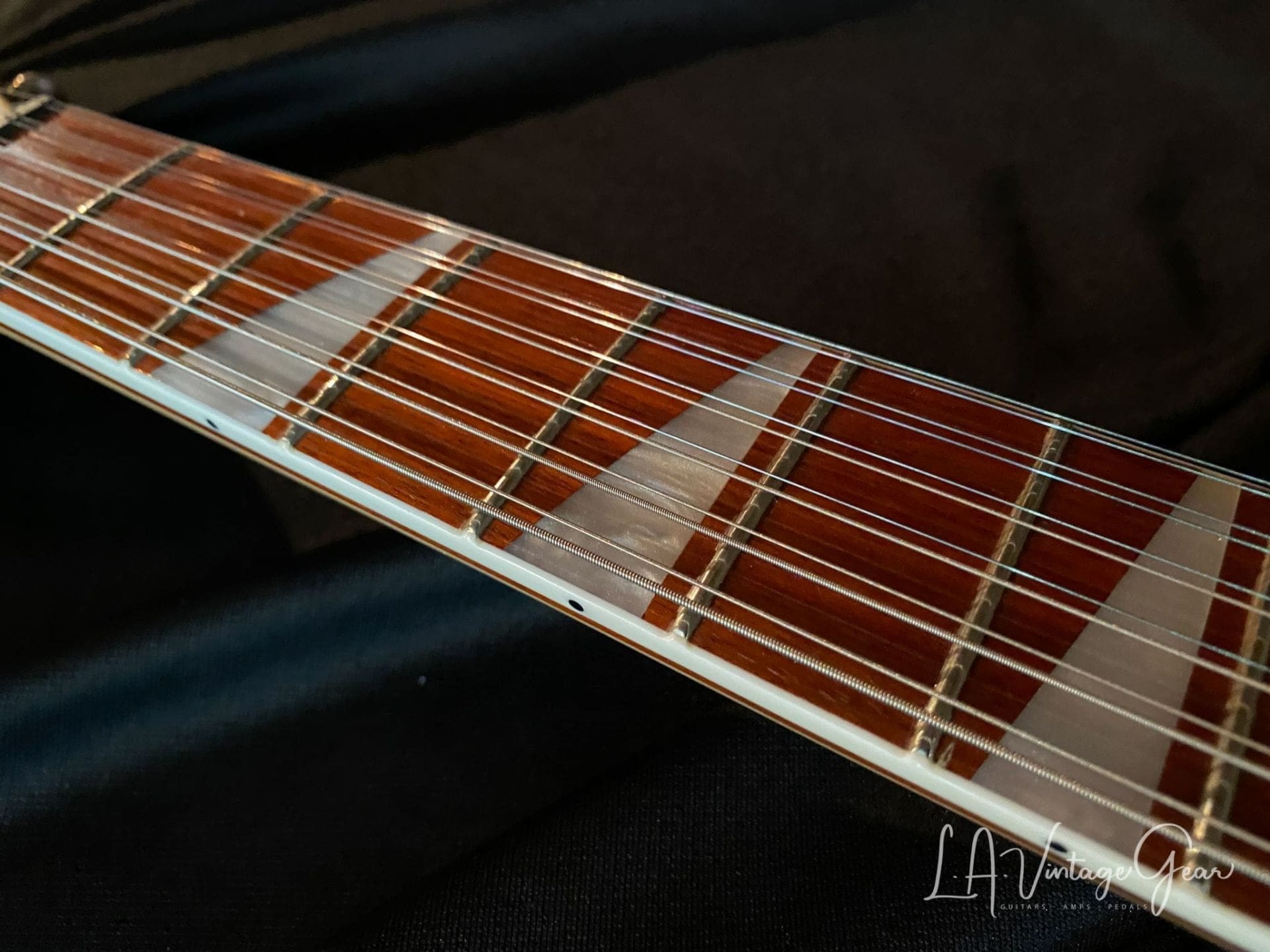 Rickenbacker 1993 Plus - 'Maple Glo' 12 String Electric Guitar - Image 13