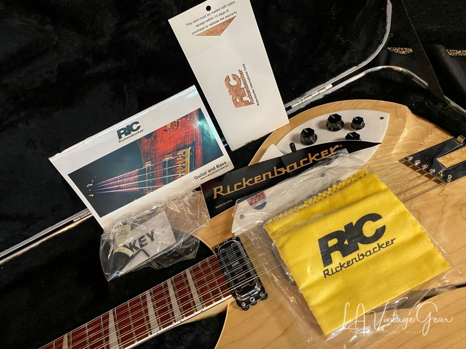 Rickenbacker 1993 Plus - 'Maple Glo' 12 String Electric Guitar - Image 19