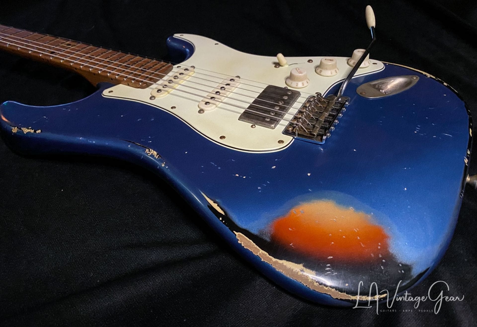 Xotic S-Style Electric Guitar XSC-2 in Lake Placid Blue over a 3T 'Burst #1915 - Image 4