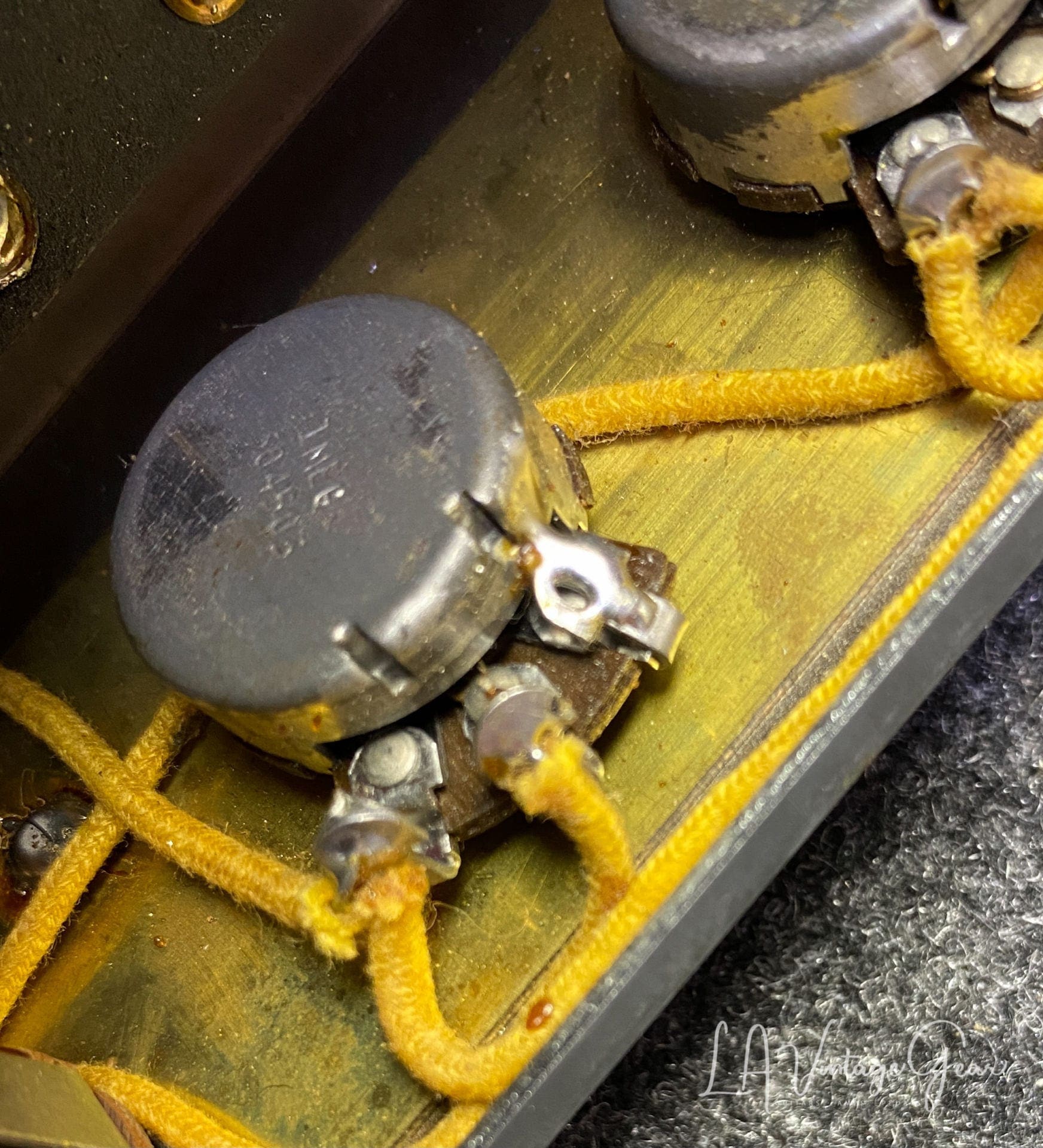(SOLD) 1955 Vintage Fender Tremolux Tweed Guitar Amplifier -5E9 Circuit - We LOVE this amp ! - Image 16