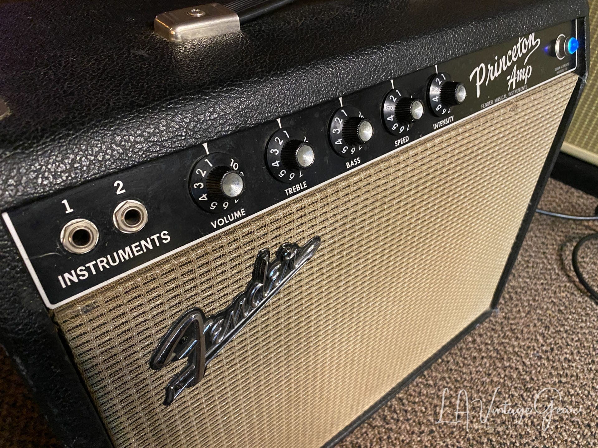 1966 Vintage Fender Princeton Blackface Guitar Amplifier - Sweet little amp - Image 3