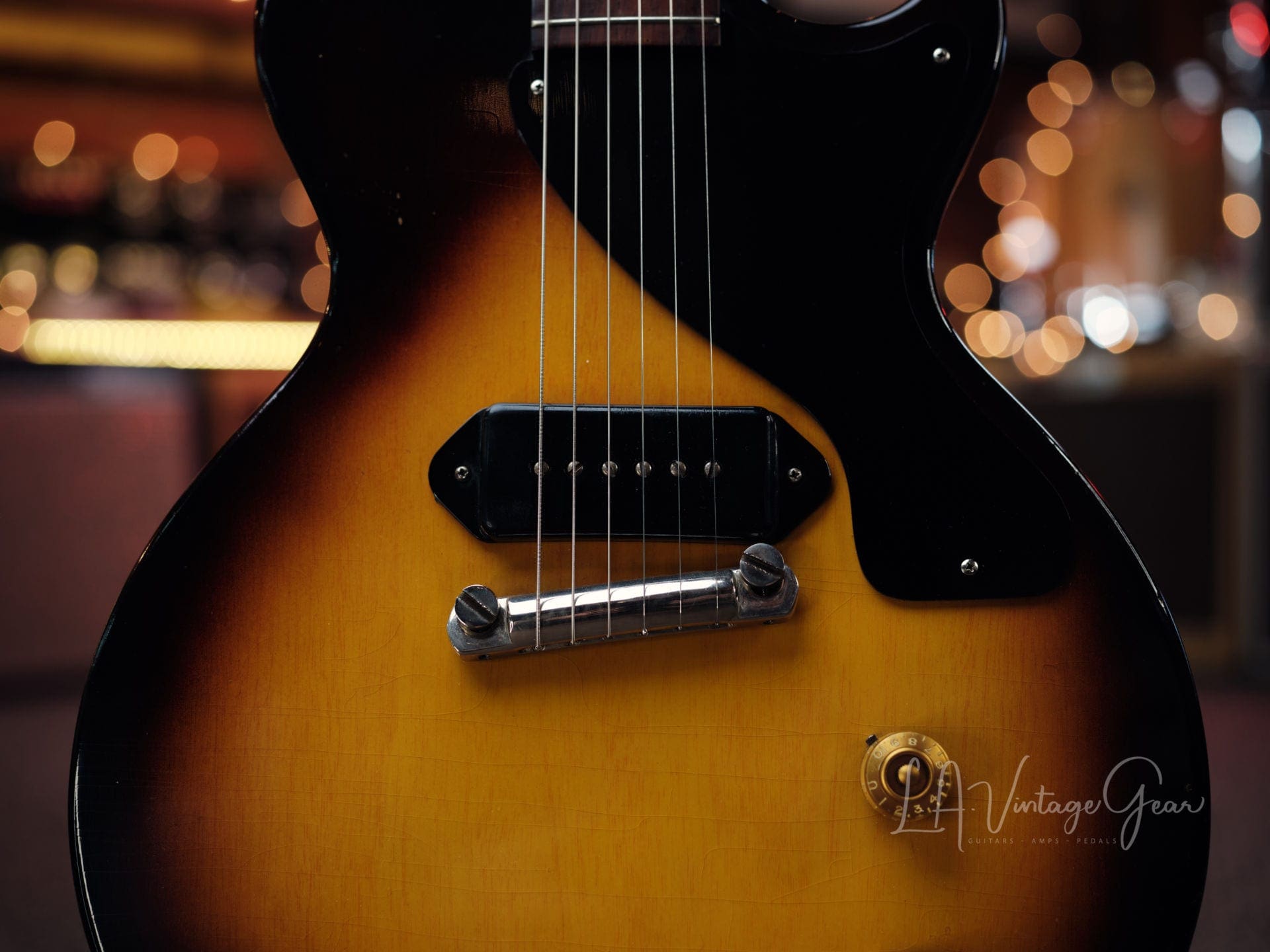 Gibson 1955 Vintage Les Paul Jr Electric Guitar - Sunburst Finish - Image 2