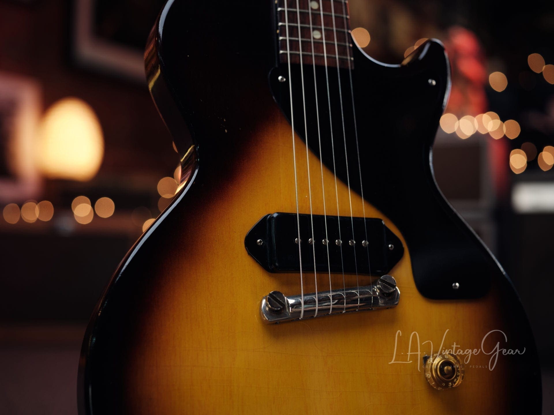 Gibson 1955 Vintage Les Paul Jr Electric Guitar - Sunburst Finish - Image 5