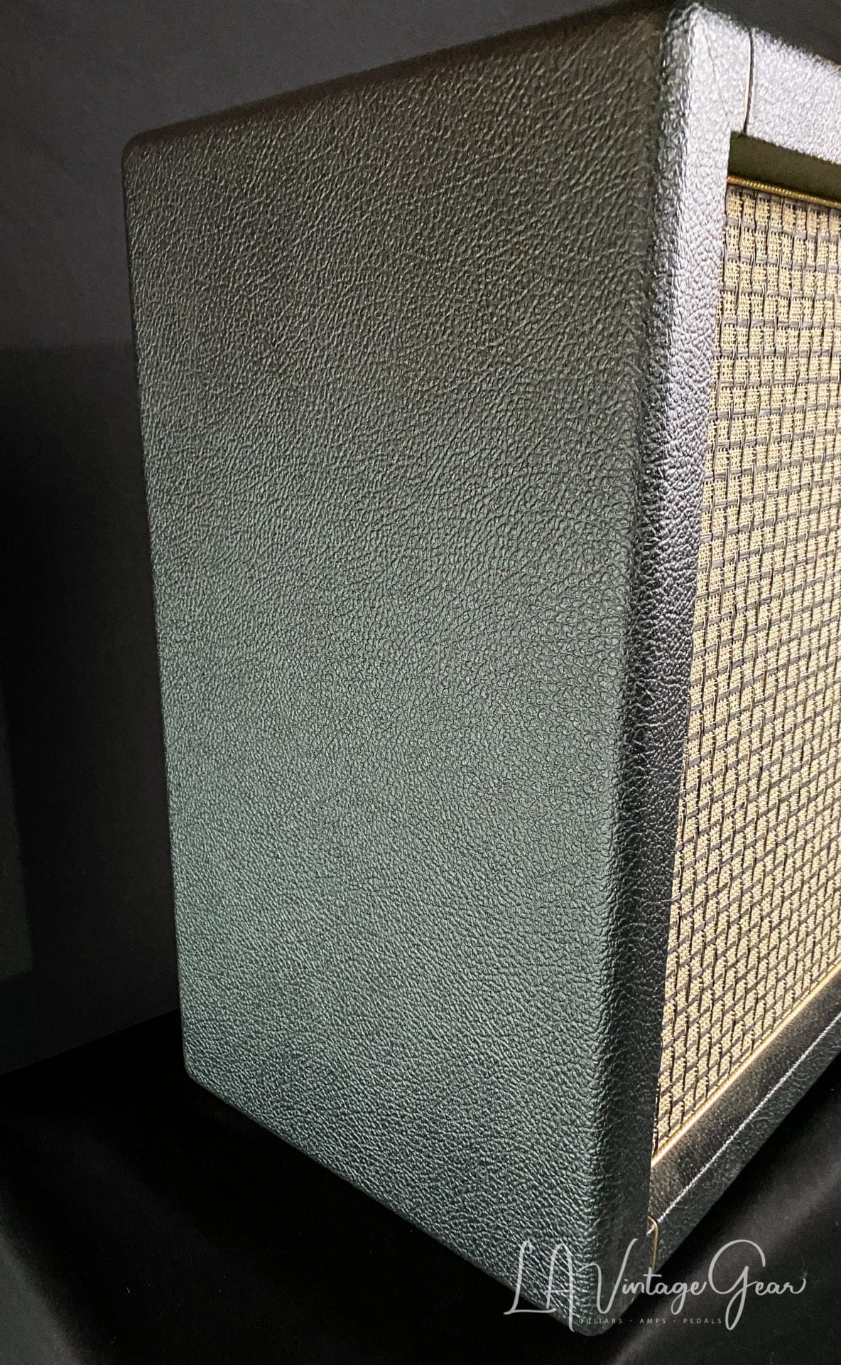 Kerry Wright Custom 4 x 8 Cab - Green Levant Finish with Checker Board Grill Cloth & Jensen P8Q Speakers - Image 4