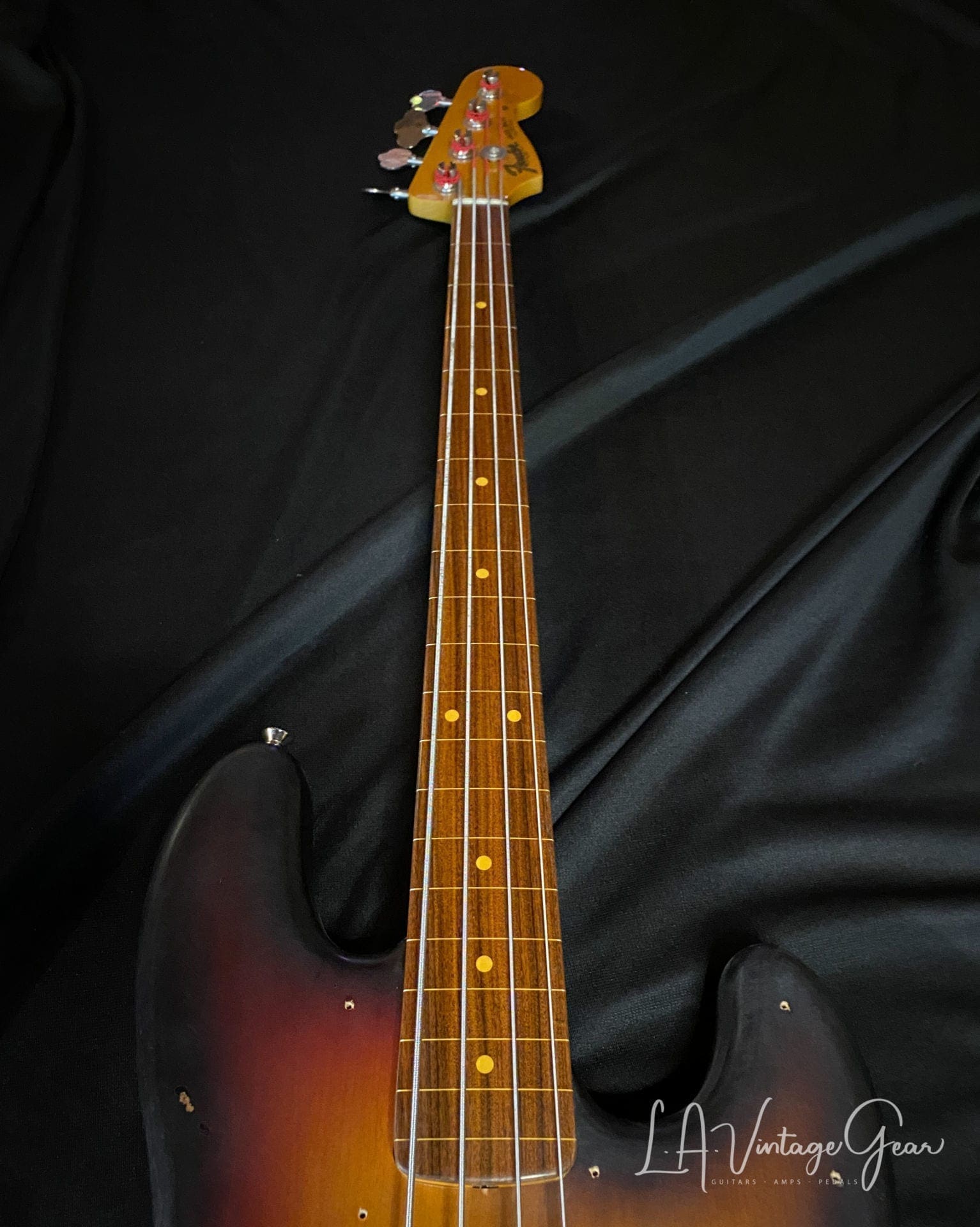 Fender Artist Series Jaco Pastorius Fretless Jazz Bass Guitar-Pau Ferro Fingerboard & 3T Sunburst - Image 11