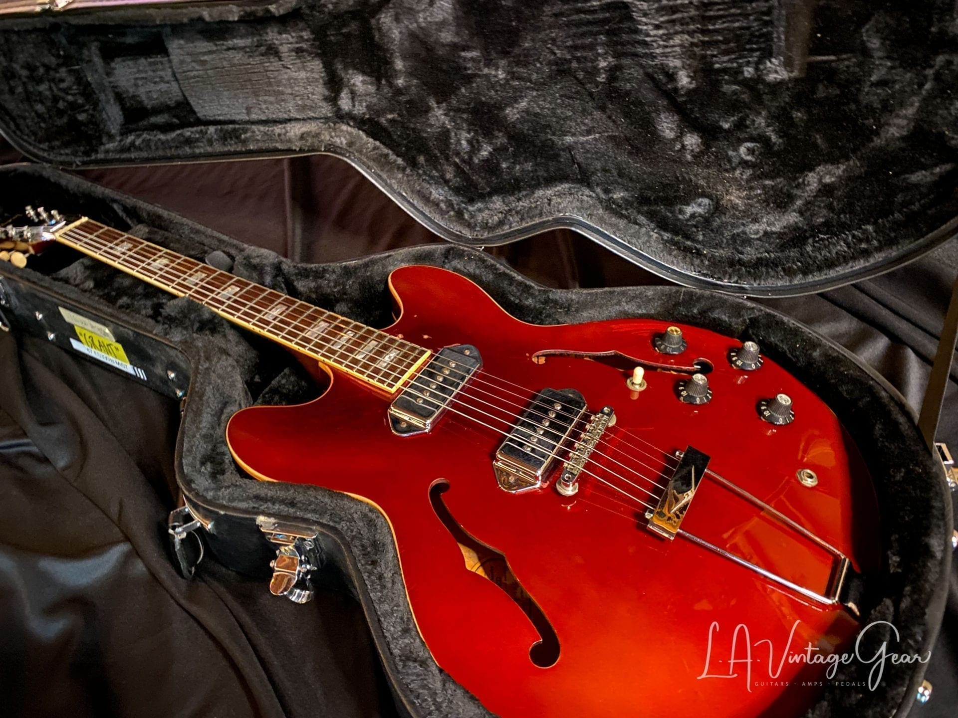 Gibson 1967 ES-330 in Sparkling Burgundy Mist - Original P90's - Image 29