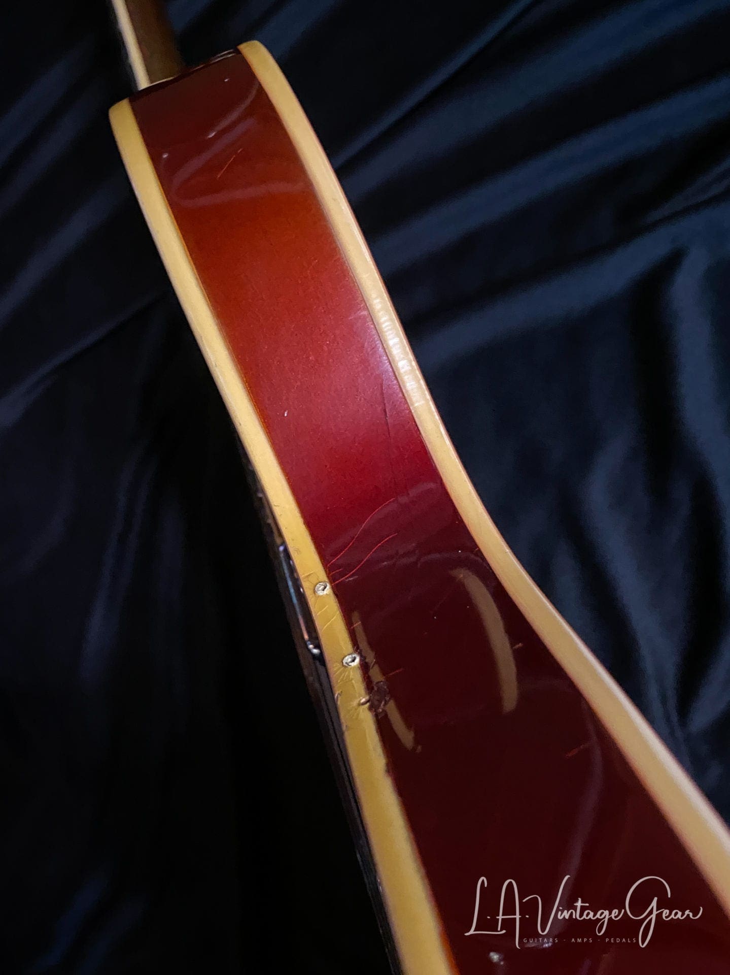 Gibson 1967 ES-330 in Sparkling Burgundy Mist - Original P90's - Image 13