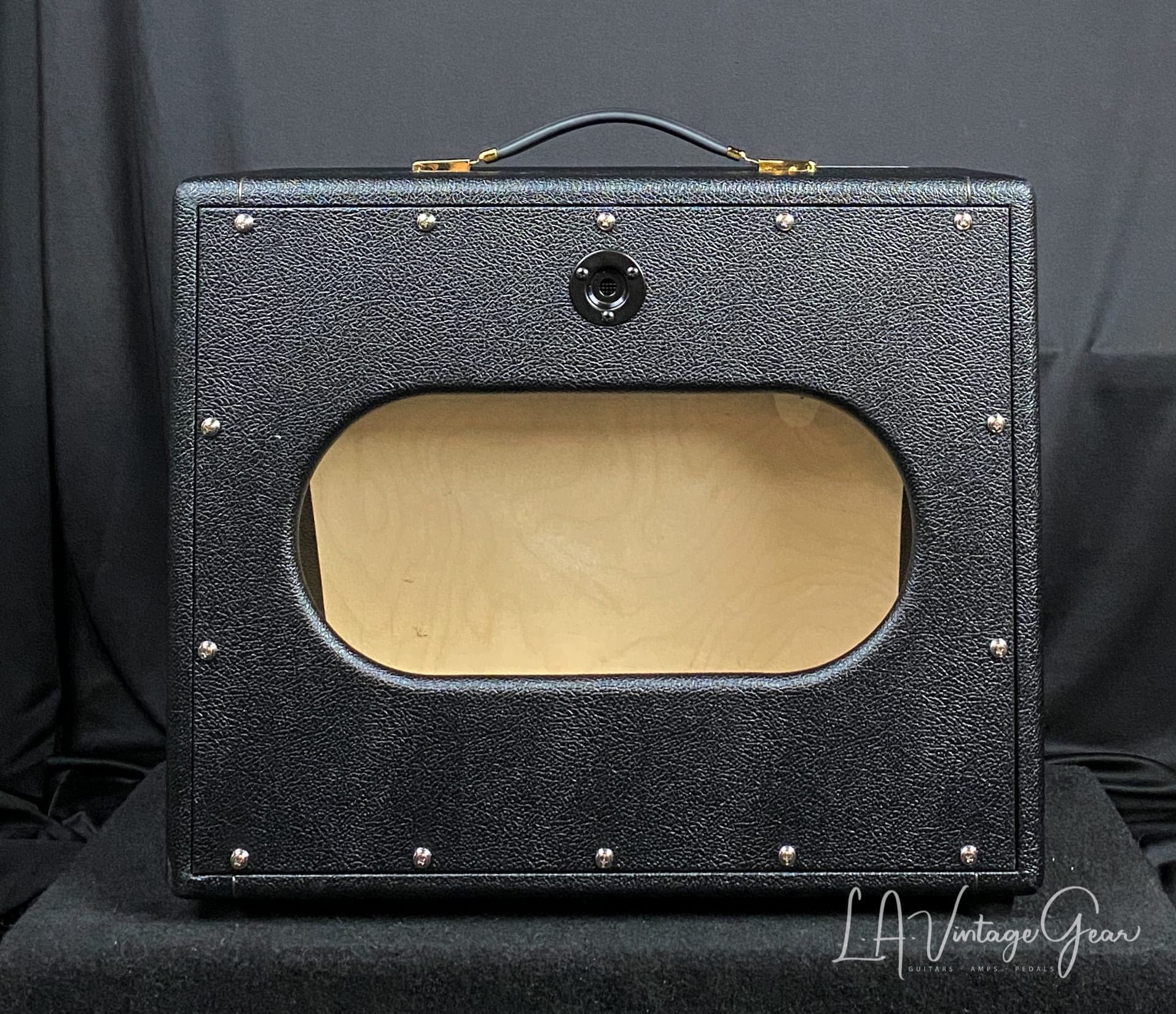 Kerry Wright Tribute Series Guitar Cabinets - 1 x 12" Unloaded Cabinet - Black Grill and White Piping! - Image 4