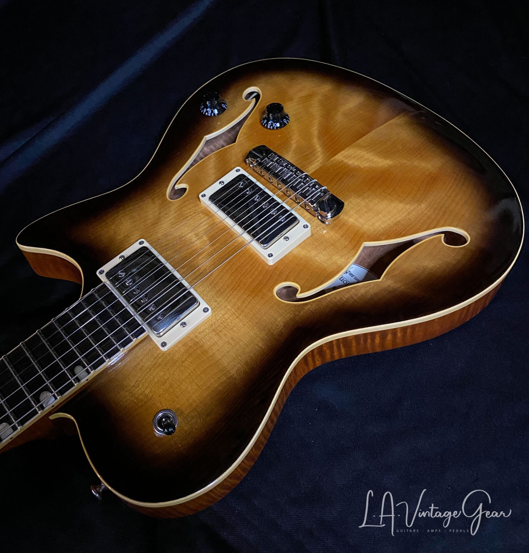 Rutters 'Kingston' Semi-Hollow Body Electric Guitar - ' Proto2 ' Loaded with Ron Ellis Pickups - Image 4