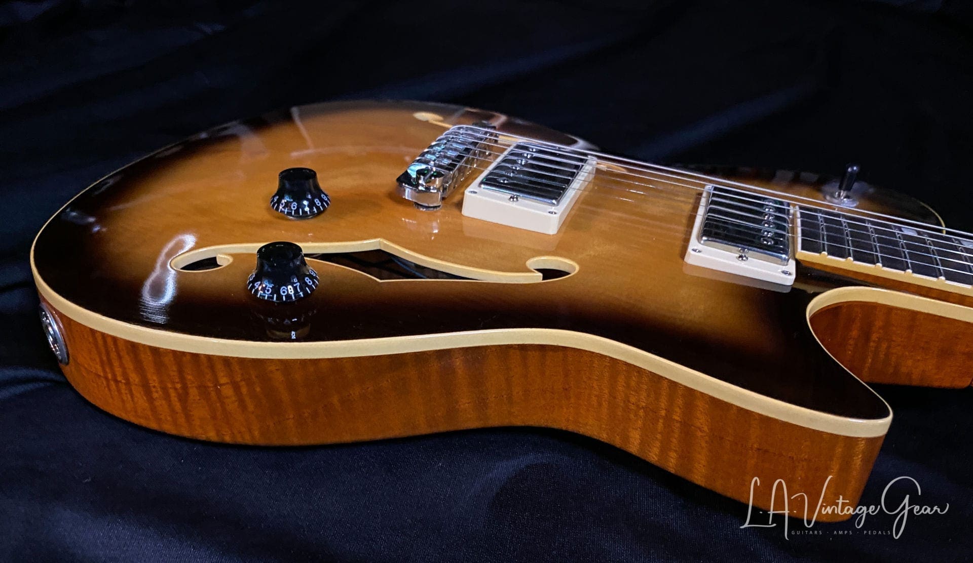 Rutters 'Kingston' Semi-Hollow Body Electric Guitar - ' Proto2 ' Loaded with Ron Ellis Pickups - Image 8