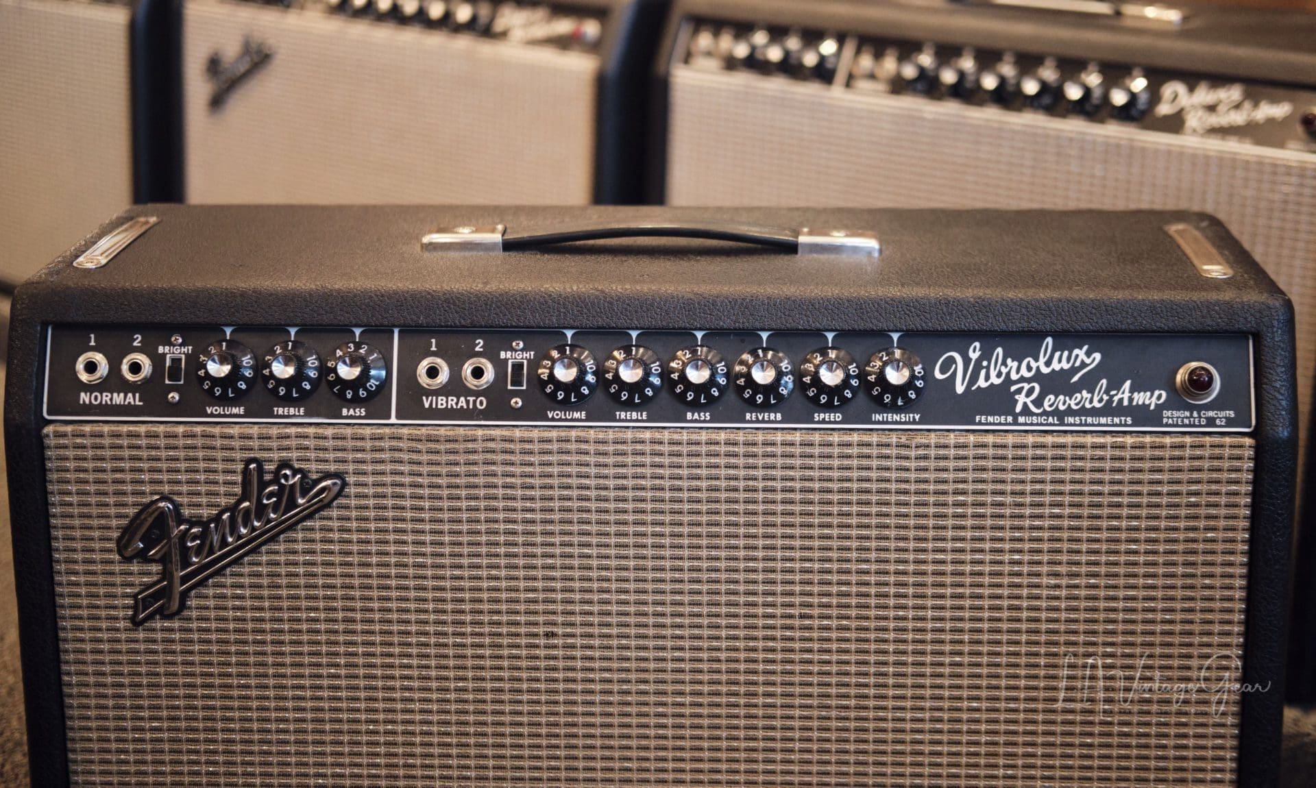 Fender 1966 Vintage Blackface Vibrolux Guitar Amplifier - with Jensen Speakers! - Image 2
