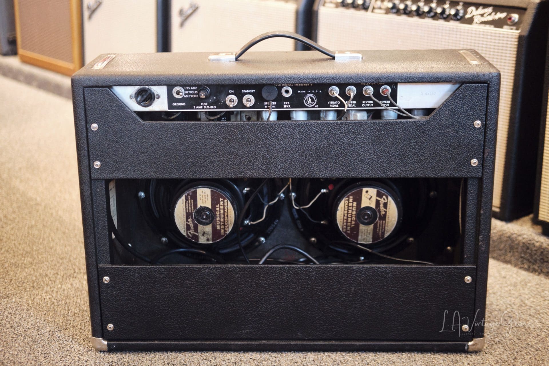 Fender 1966 Vintage Blackface Vibrolux Guitar Amplifier - with Jensen Speakers! - Image 9