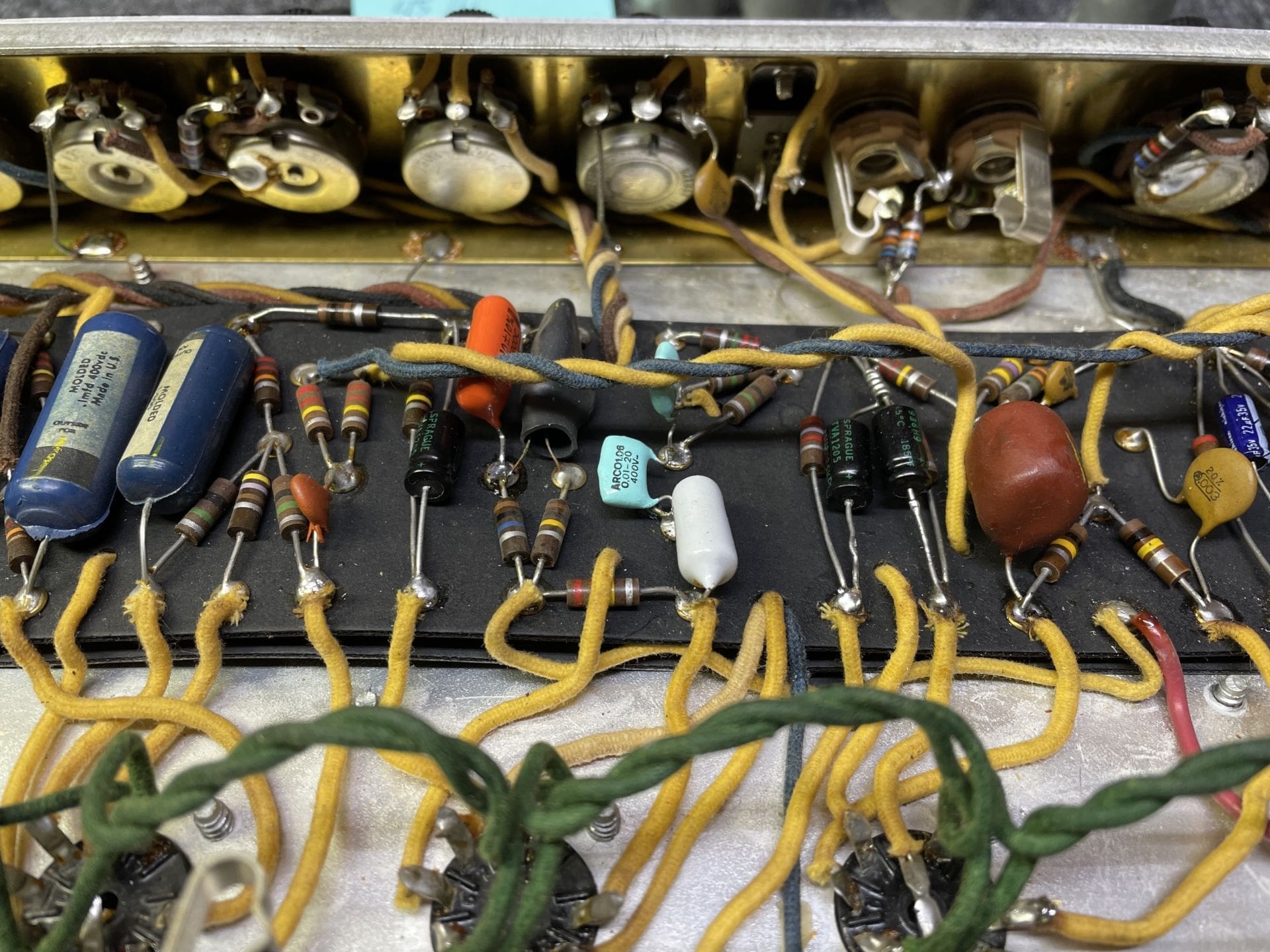 Fender 1966 Vintage Blackface Vibrolux Guitar Amplifier - with Jensen Speakers! - Image 24
