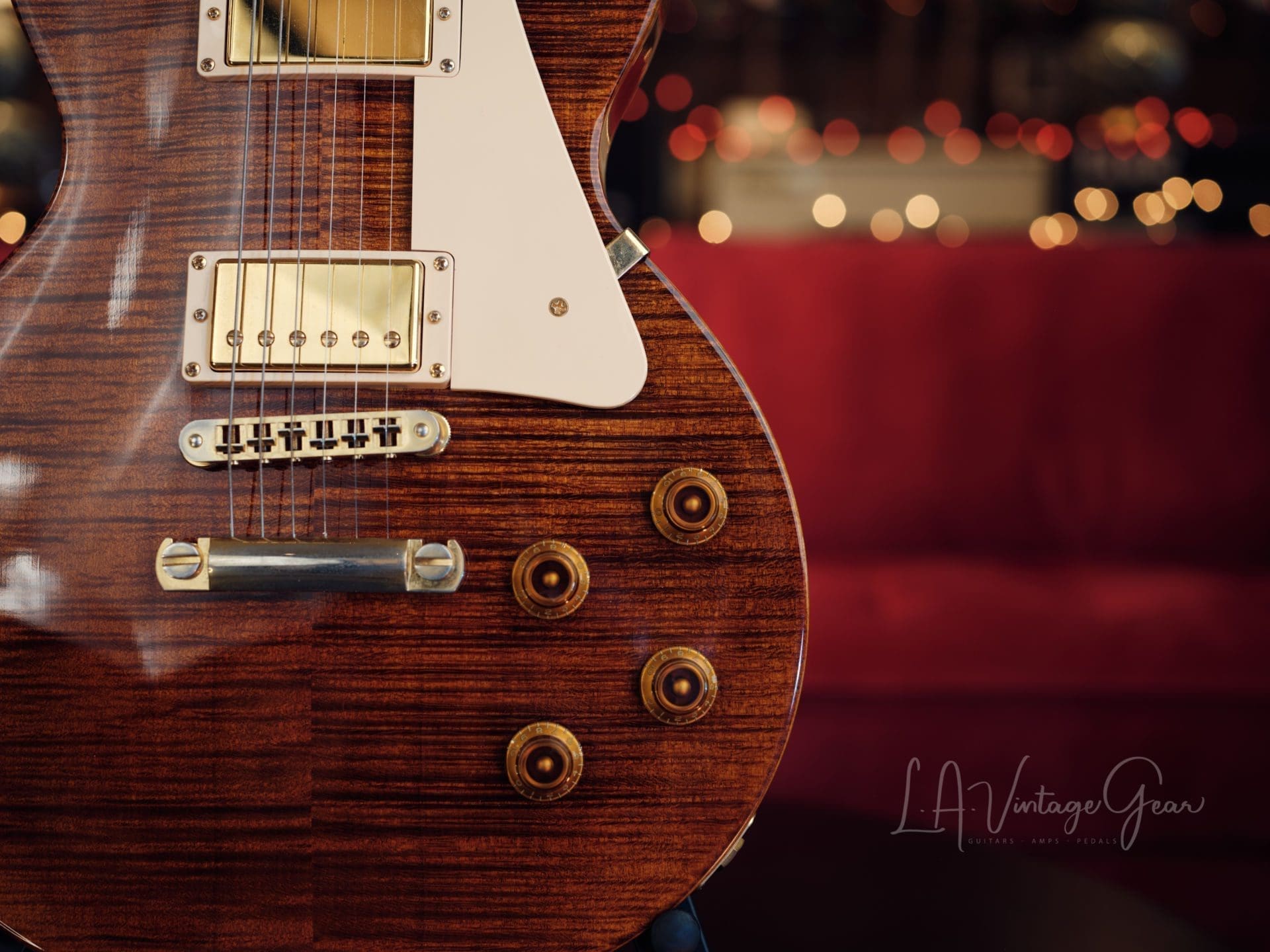 Gibson Les Paul Studio Electric Guitar (2008) - Flame Maple Finish & In Mint Condition! - Image 3