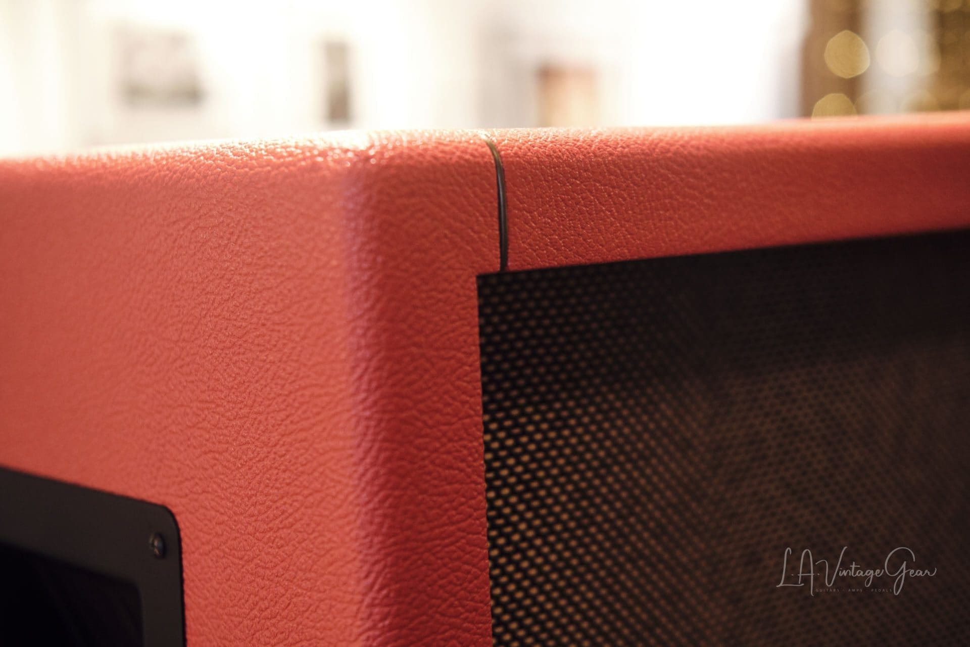 Kerry Wright Tribute Series 4 x 12 Guitar Speaker Cabinet-in Red Tolex with Gold Piping - Unloaded - Image 4