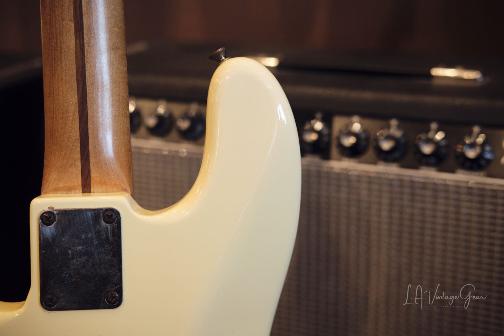 Fender 1950's Precision Bass - Refinished in Blonde Nitro - Image 17