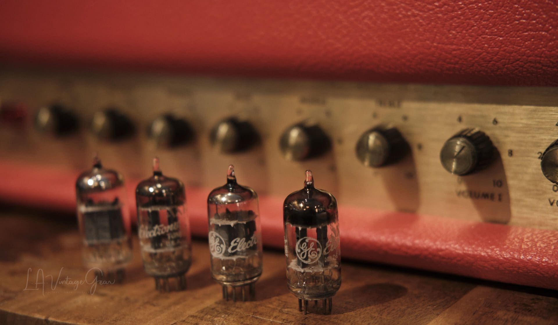GE 12AX7 Vintage Pre-Amp Tube - Image 2