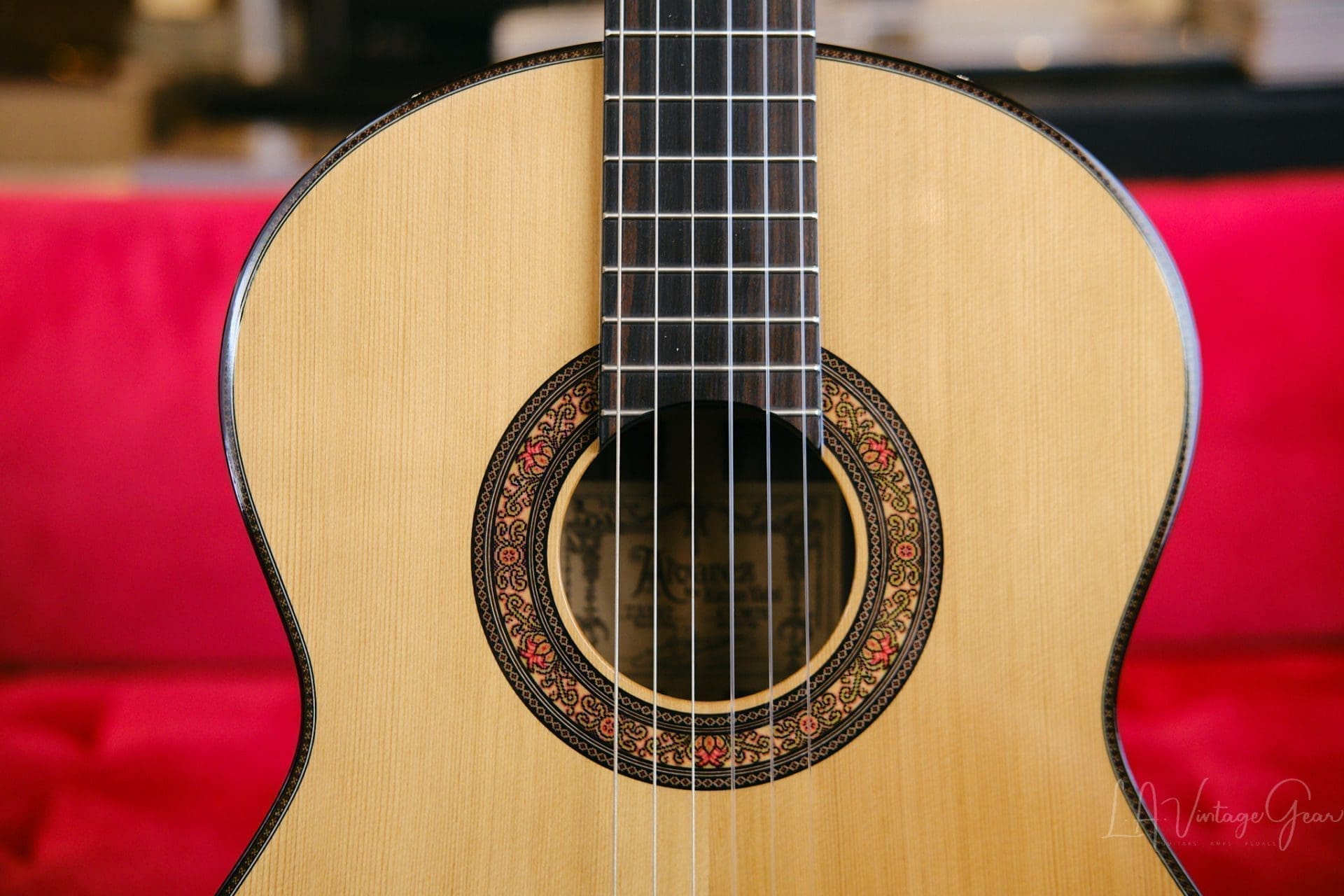 Alvarez Yairi Classical Nylon String Acoustic Guitar - Model CYM75 in a Natural Gloss Finish. - Image 5