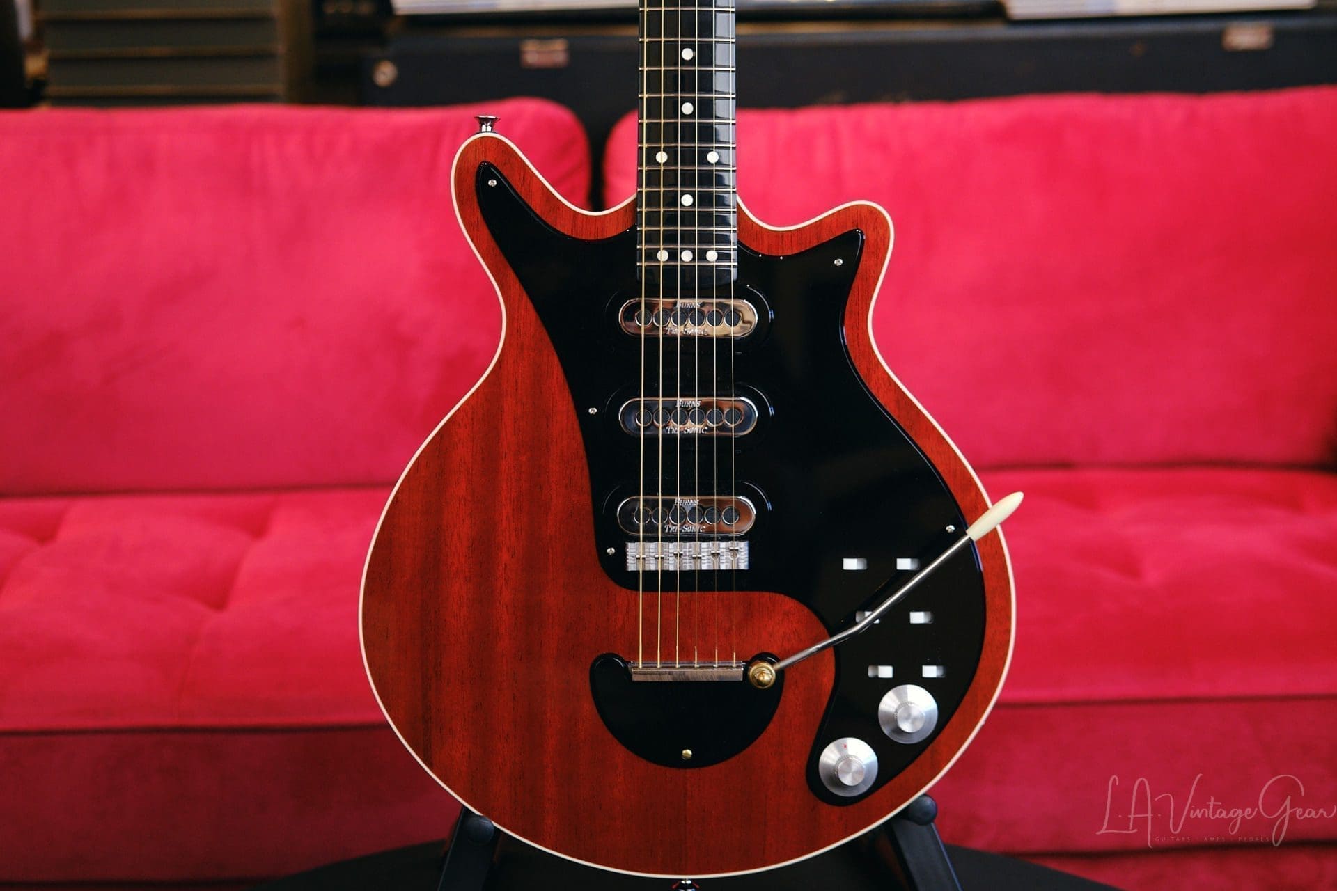 Brian May Red Special Pro by KZ Guitar Works 2007 - Mint Condition - Custom Flight Case Included! - Image 2