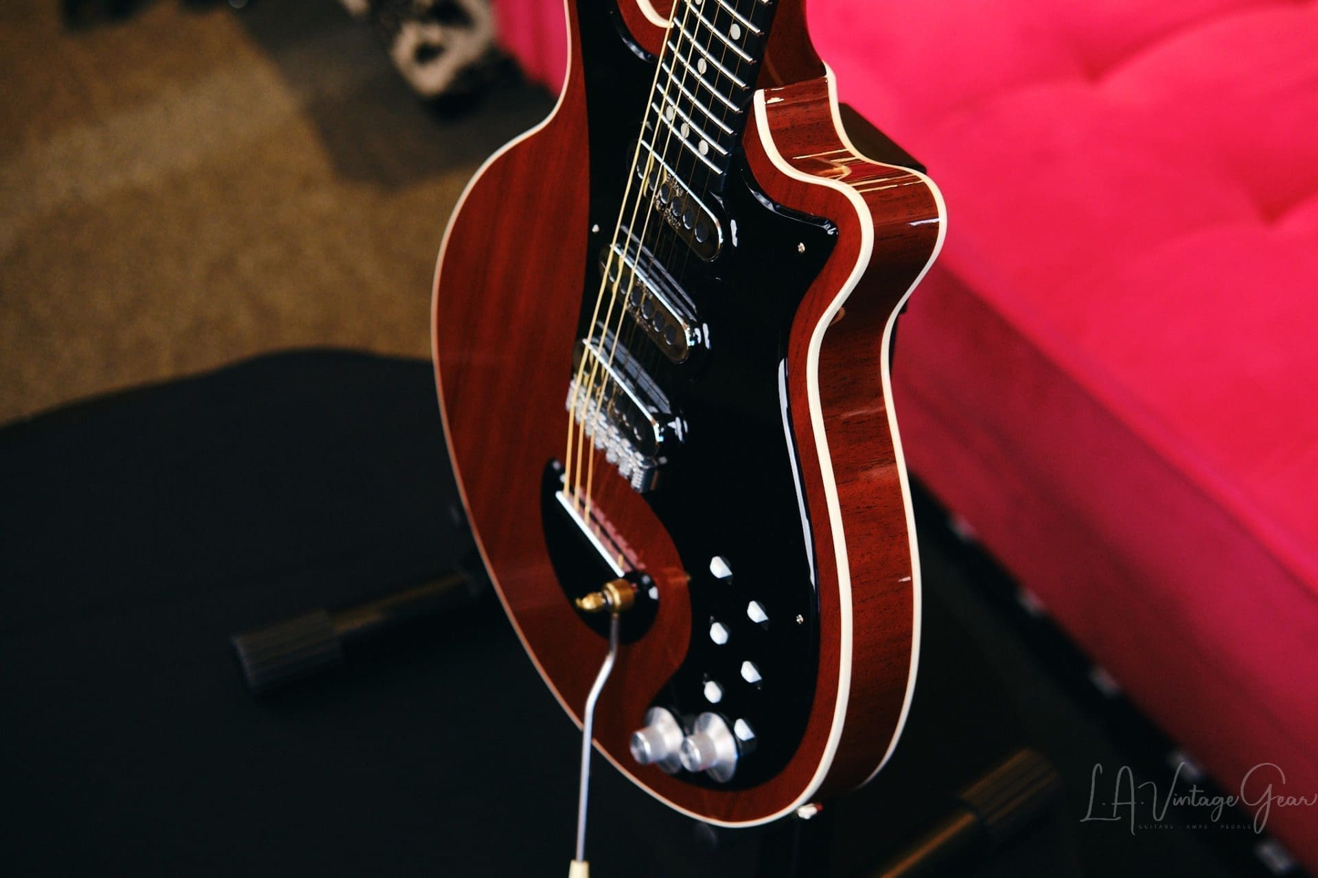Brian May Red Special Pro by KZ Guitar Works 2007 - Mint Condition - Custom Flight Case Included! - Image 9