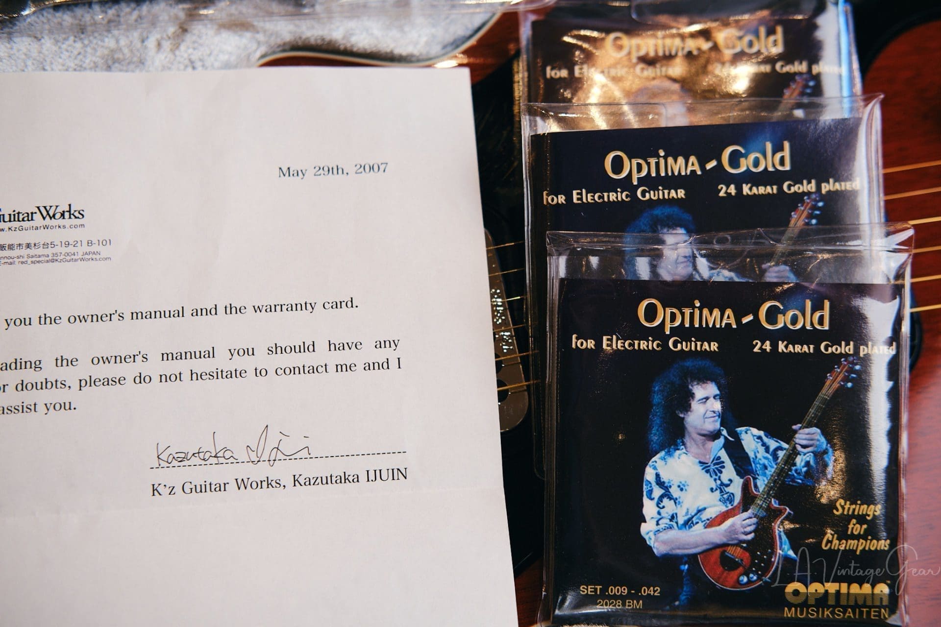 Brian May Red Special Pro by KZ Guitar Works 2007 - Mint Condition - Custom Flight Case Included! - Image 22