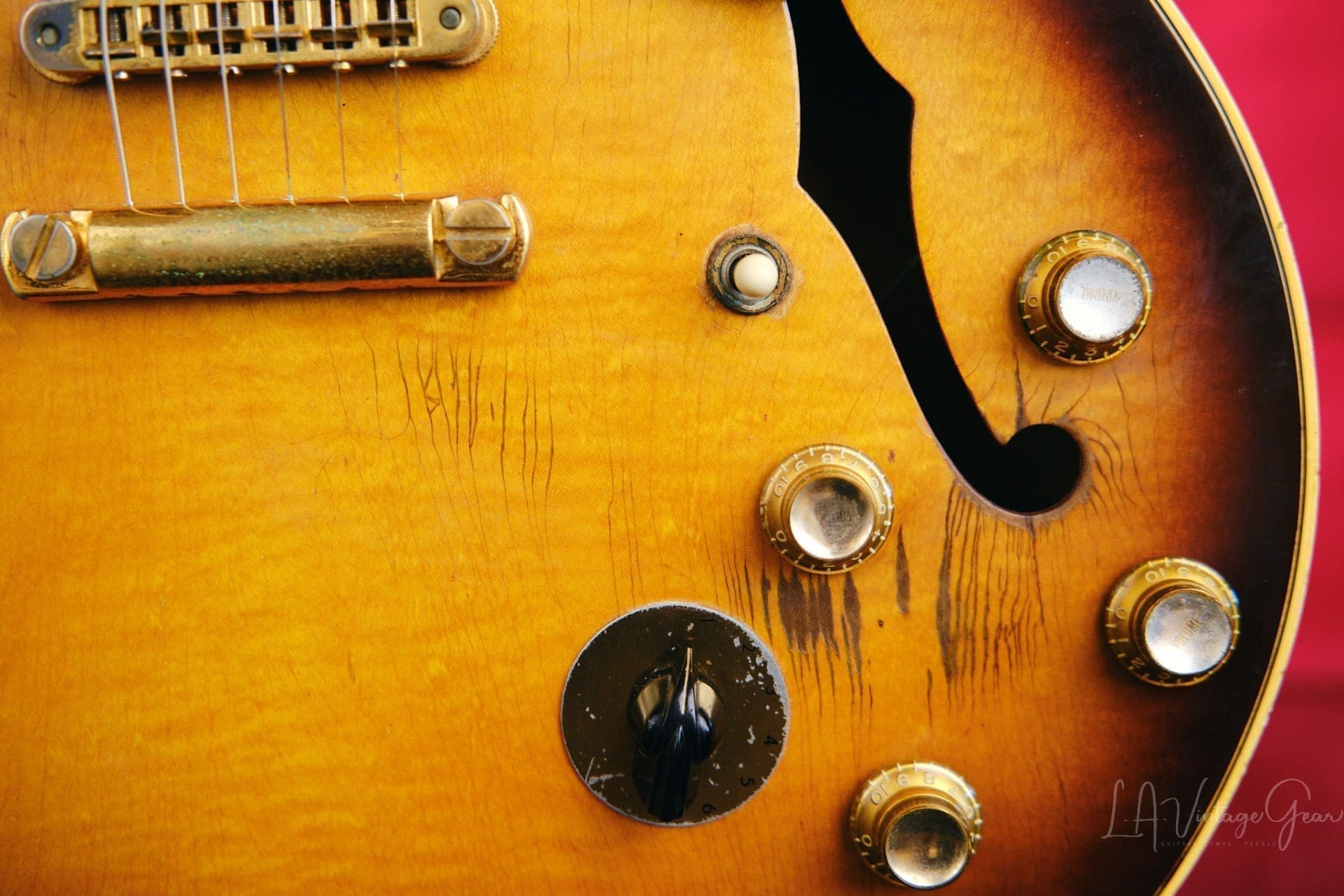 Gibson Vintage 1961 ES-345TD Semi-Hollowbody Electric Guitar-3 Tone Sunburst Finish - Image 6