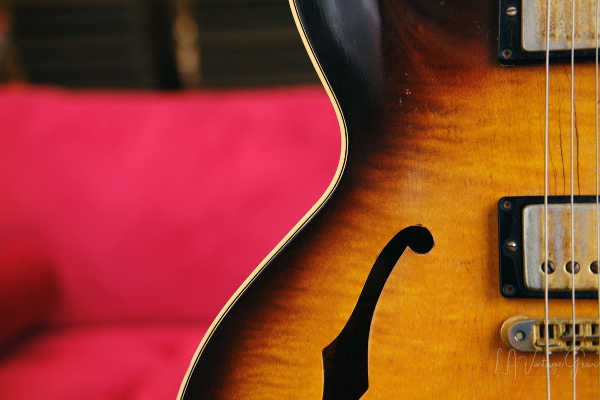 Gibson Vintage 1961 ES-345TD Semi-Hollowbody Electric Guitar-3 Tone Sunburst Finish - Image 8